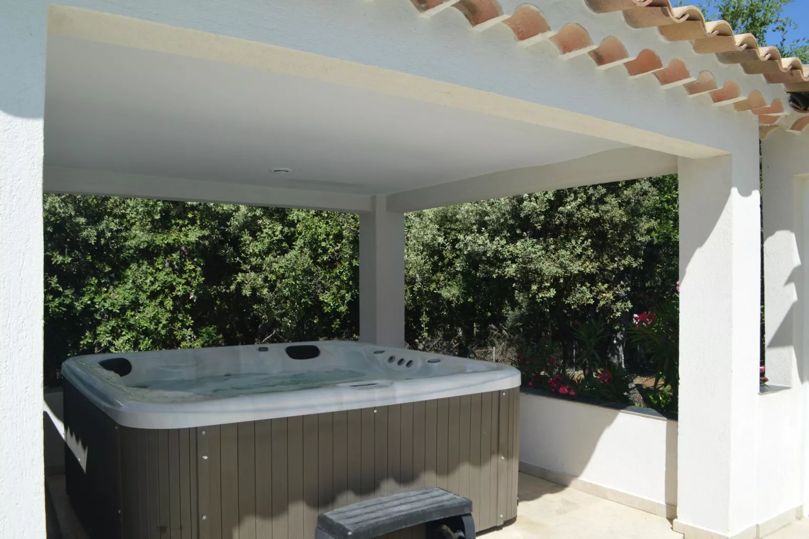 Villa Mar'inda			-Overloop