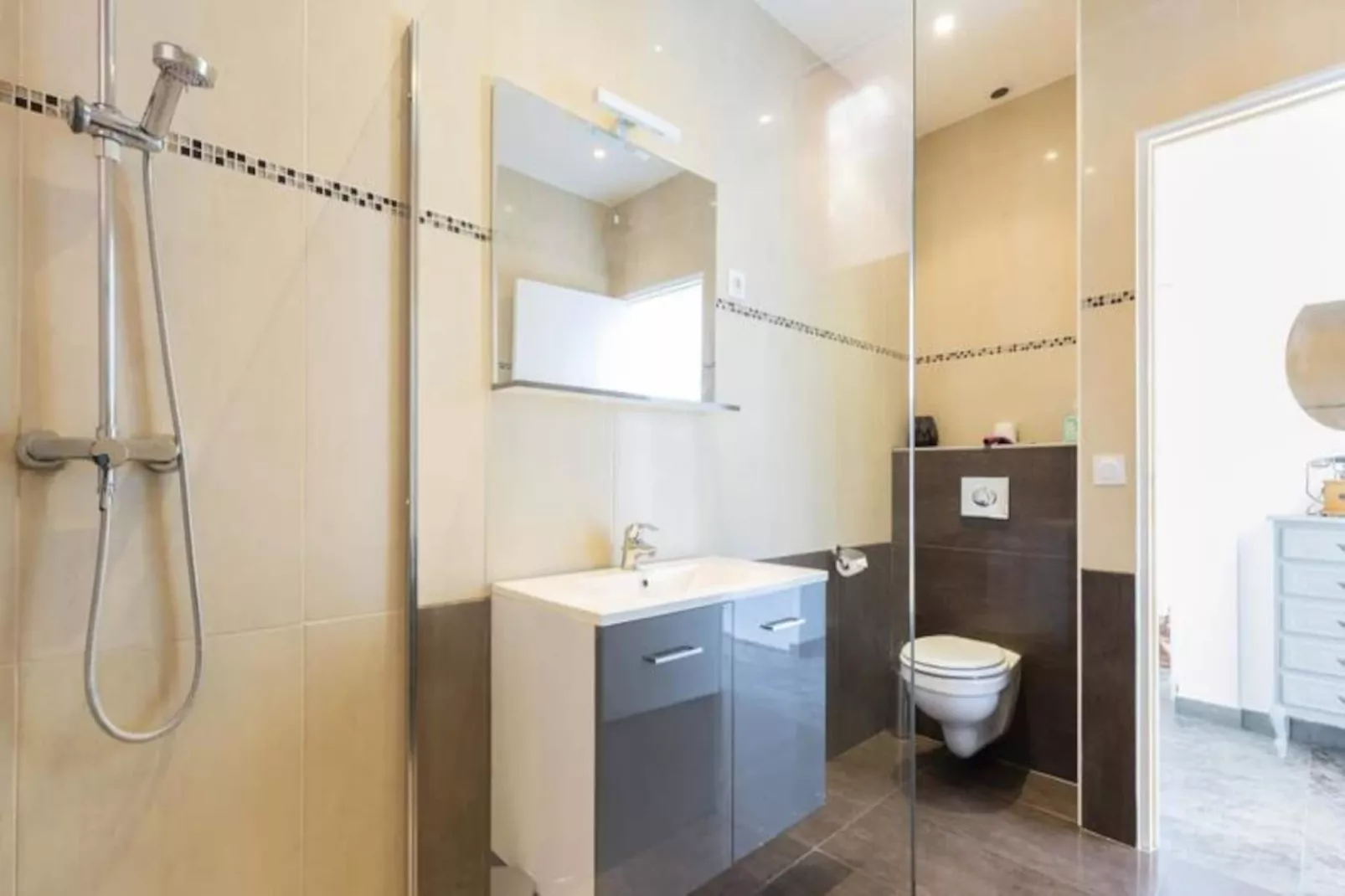 Résidence  Bnb Renting Villa De Luxe Avec Vue Imprenable à Théoule Sur Mer-Image-tags.