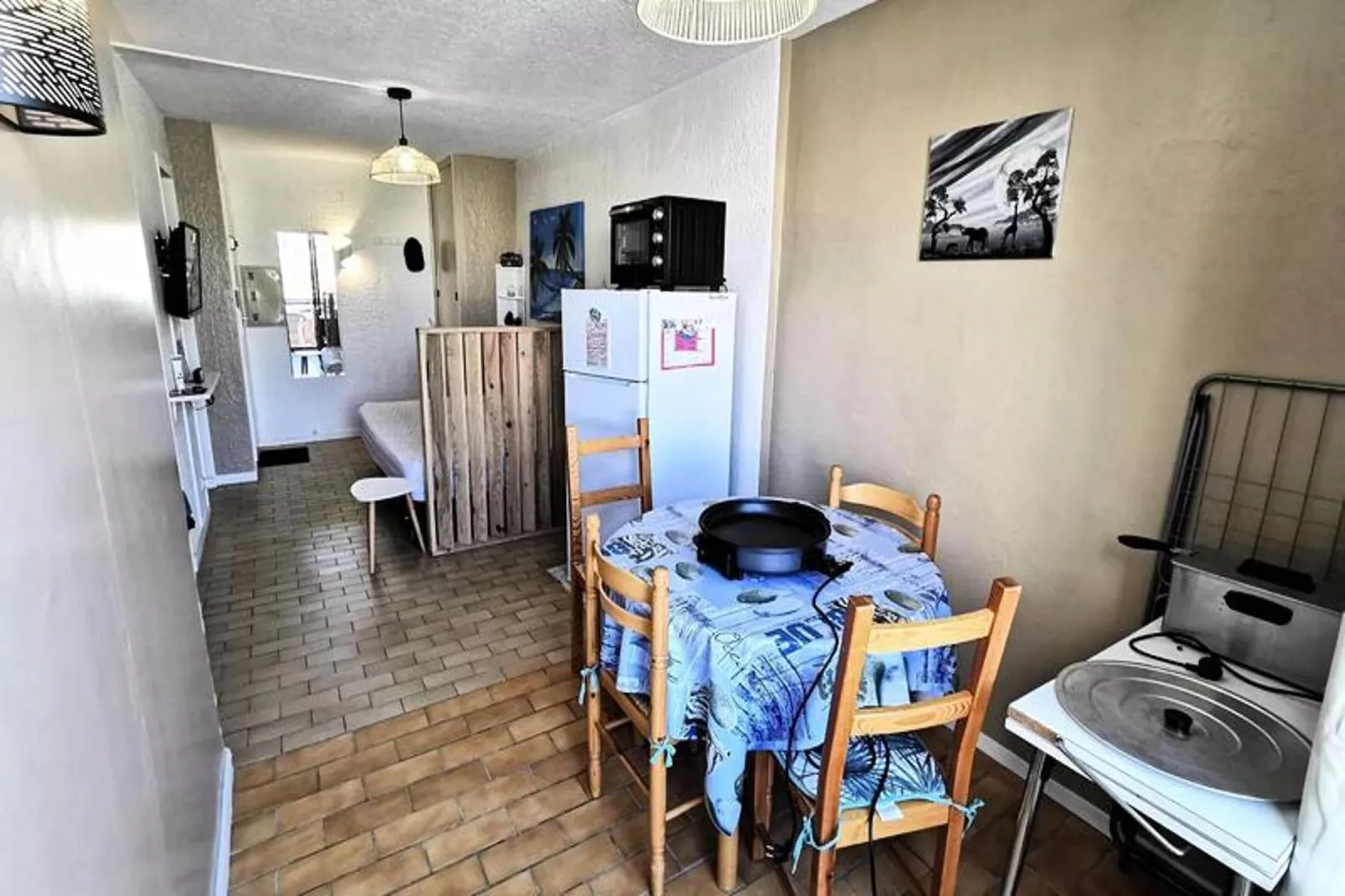 Résidence Les Arenes-Eetkamer