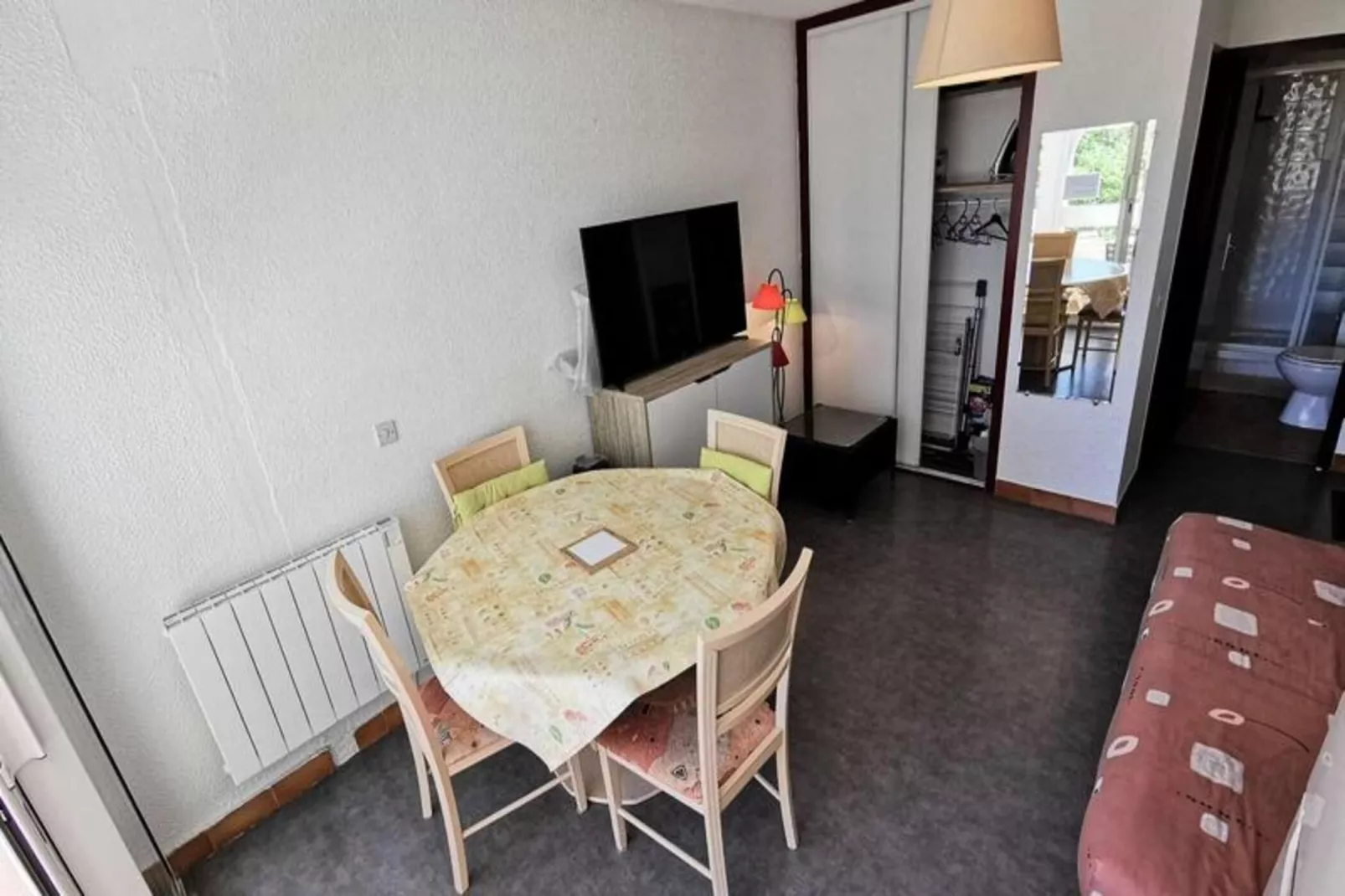 Résidence Les Arcades-Eetkamer