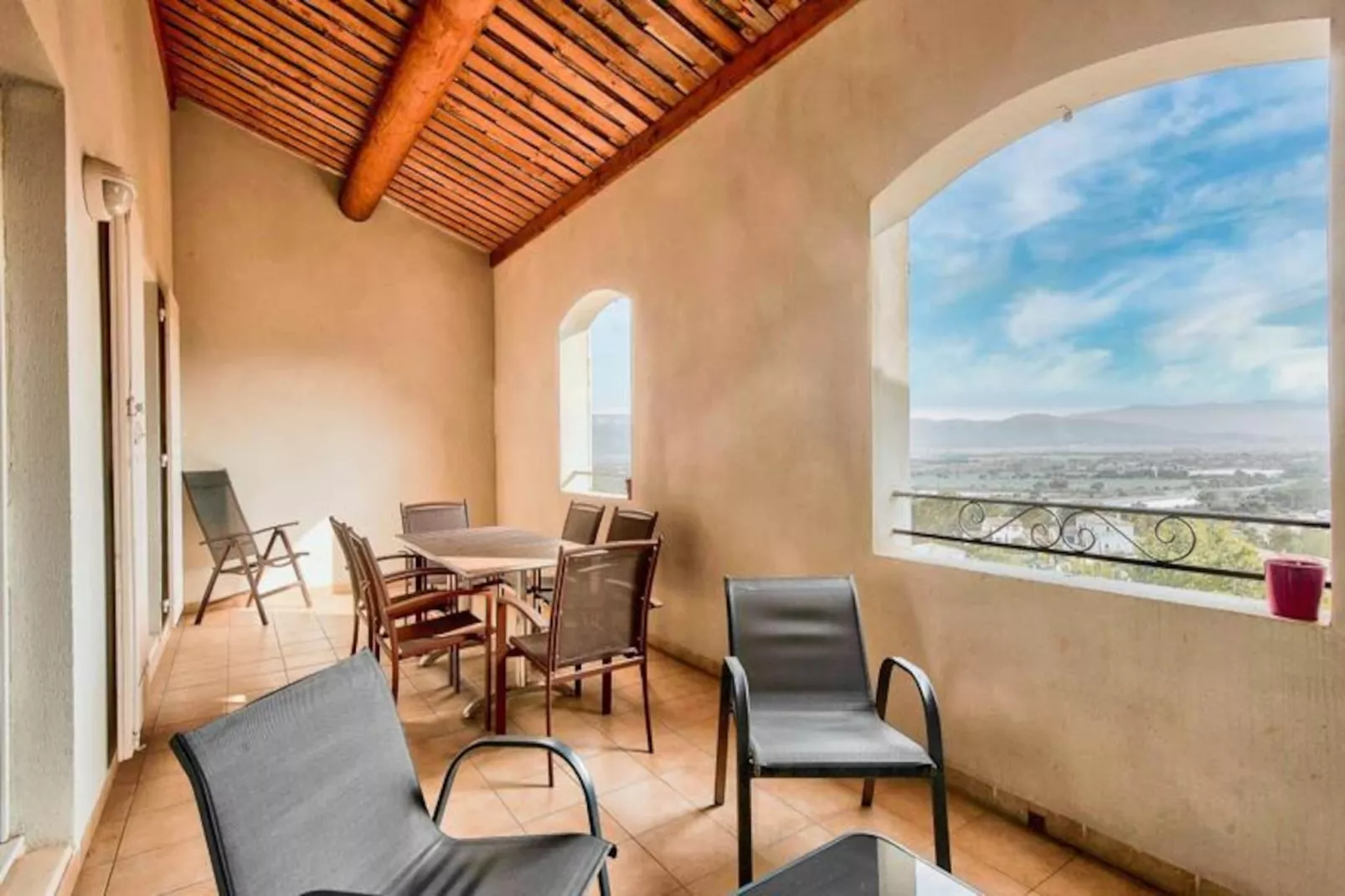 Les Coteaux de Pont Royal en Provence - maeva Home-Image-tags.