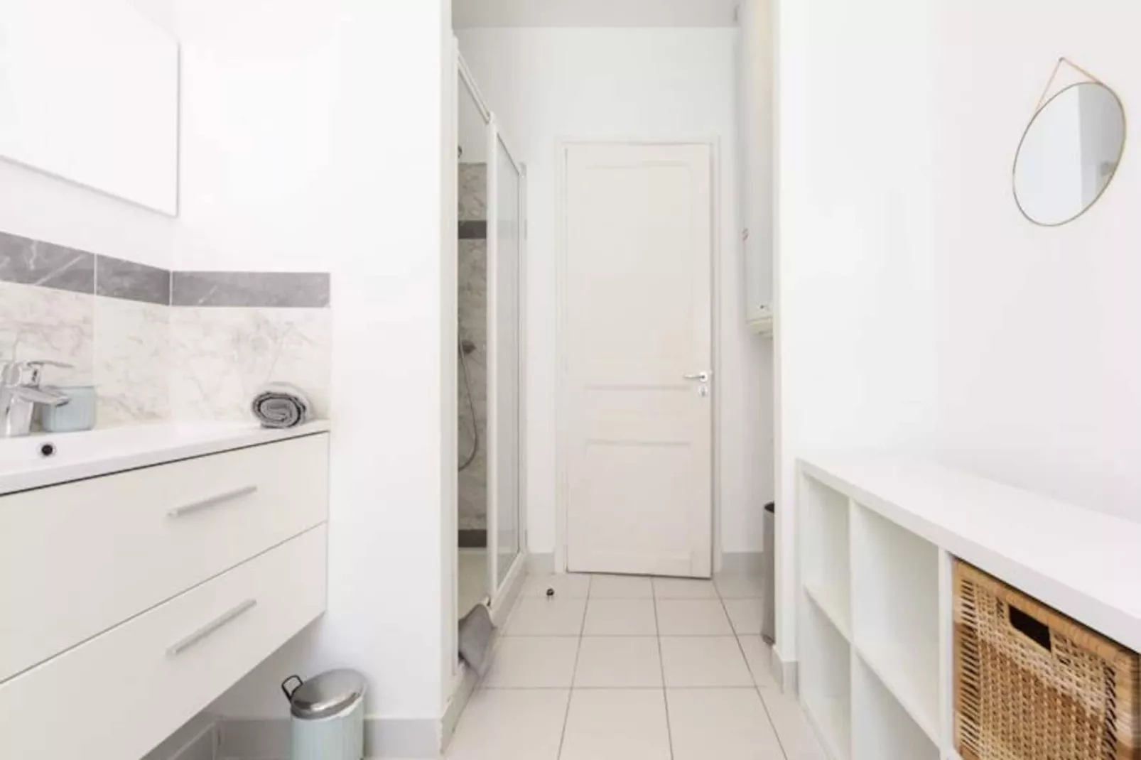 Résidence Appartement Moderne De 90 M2 Dans La Rue D'antibes & Croisette &agrave; 200 Metres-Image-tags.
