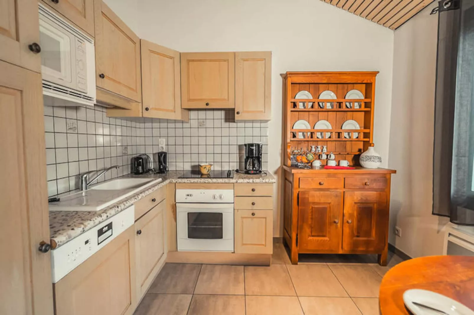 Maison à Chanac-Image-tags.