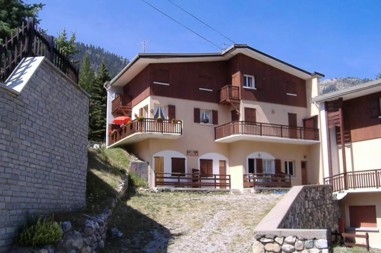 Résidence Melezes B-Image-tags.