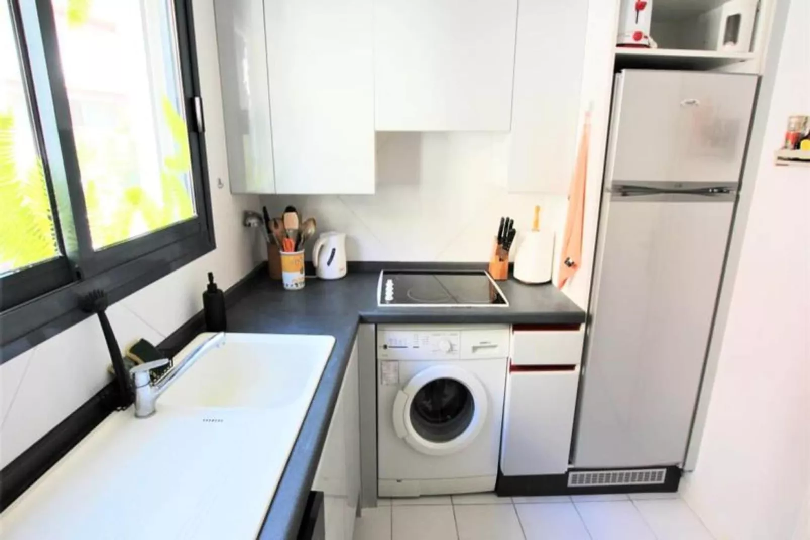 Résidence Appartement Rénové Avec 2 Chambres & Salle De Bain à La Décoration Raffinée-Recreatieruimte