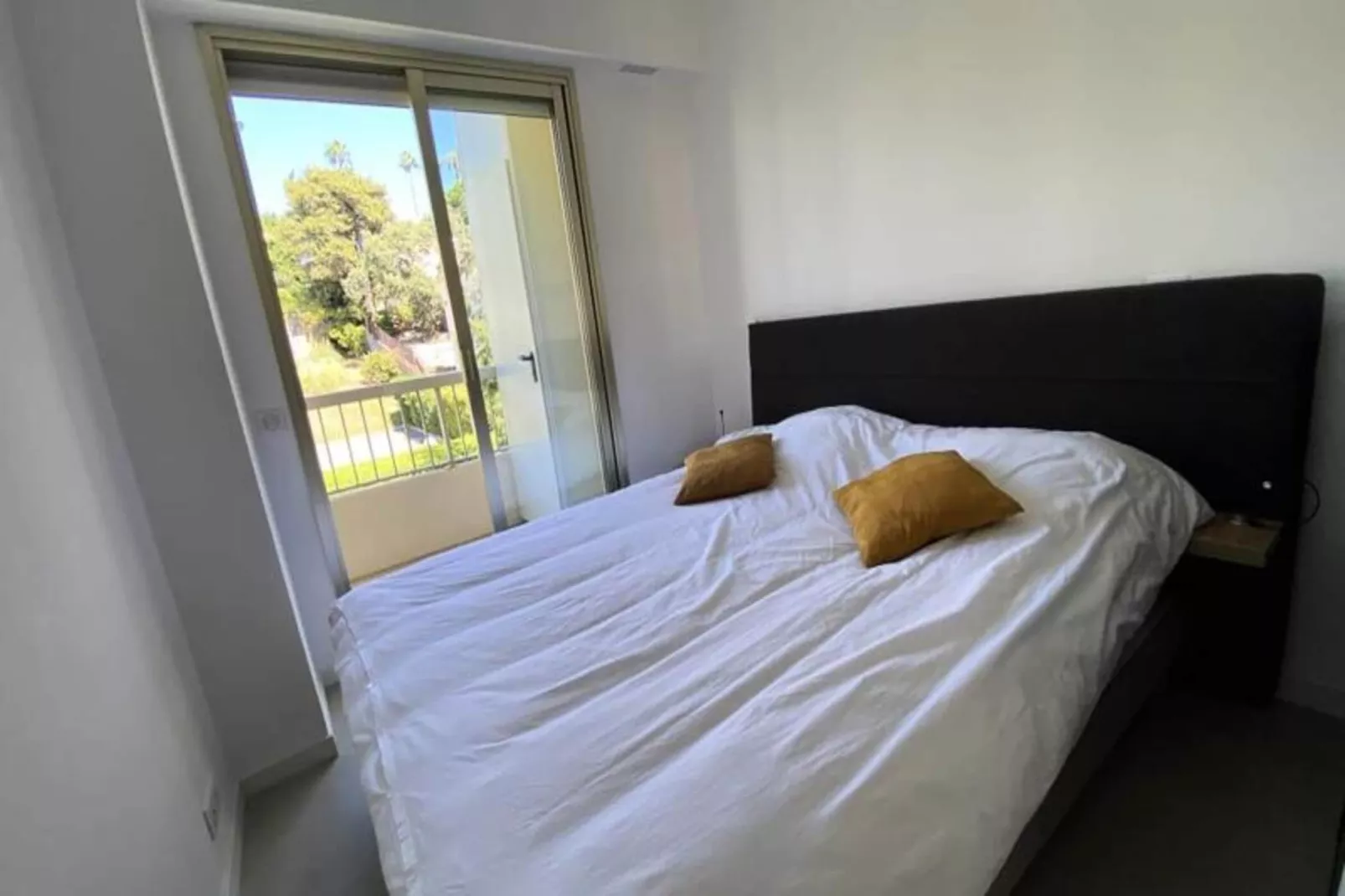 Résidence Appartement D’exception Cannes Centre Vue Mer Piscine ❤live Inparc Bruyere❤-Buitenkant zomer