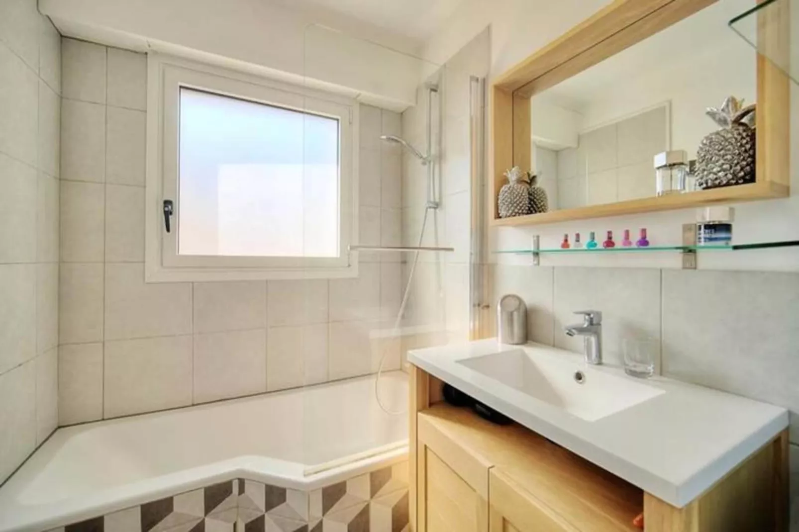 Résidence Le Verdi-Buitenkant zomer