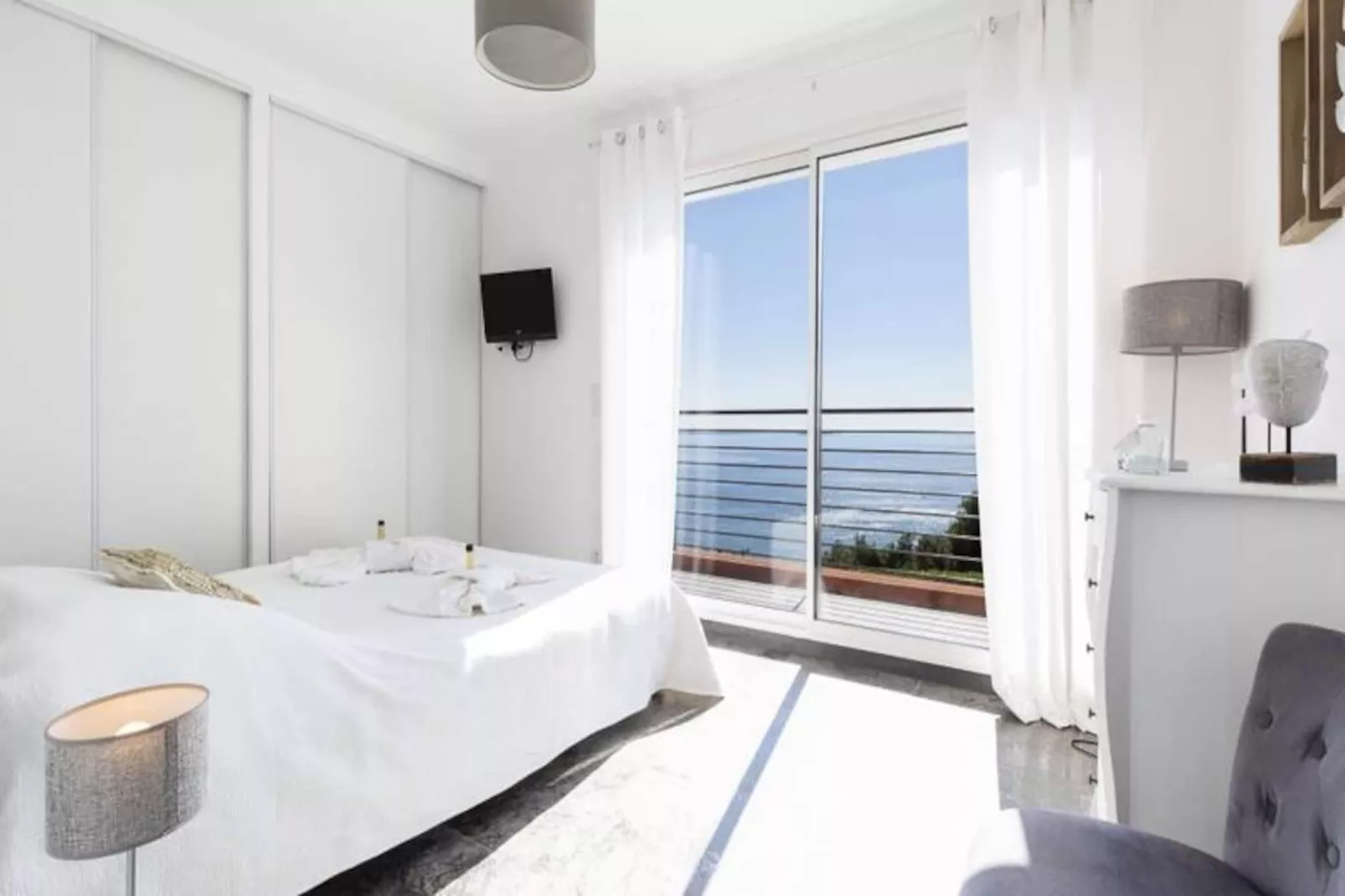 Résidence  Bnb Renting Villa De Luxe Avec Vue Imprenable à Théoule Sur Mer-Image-tags.