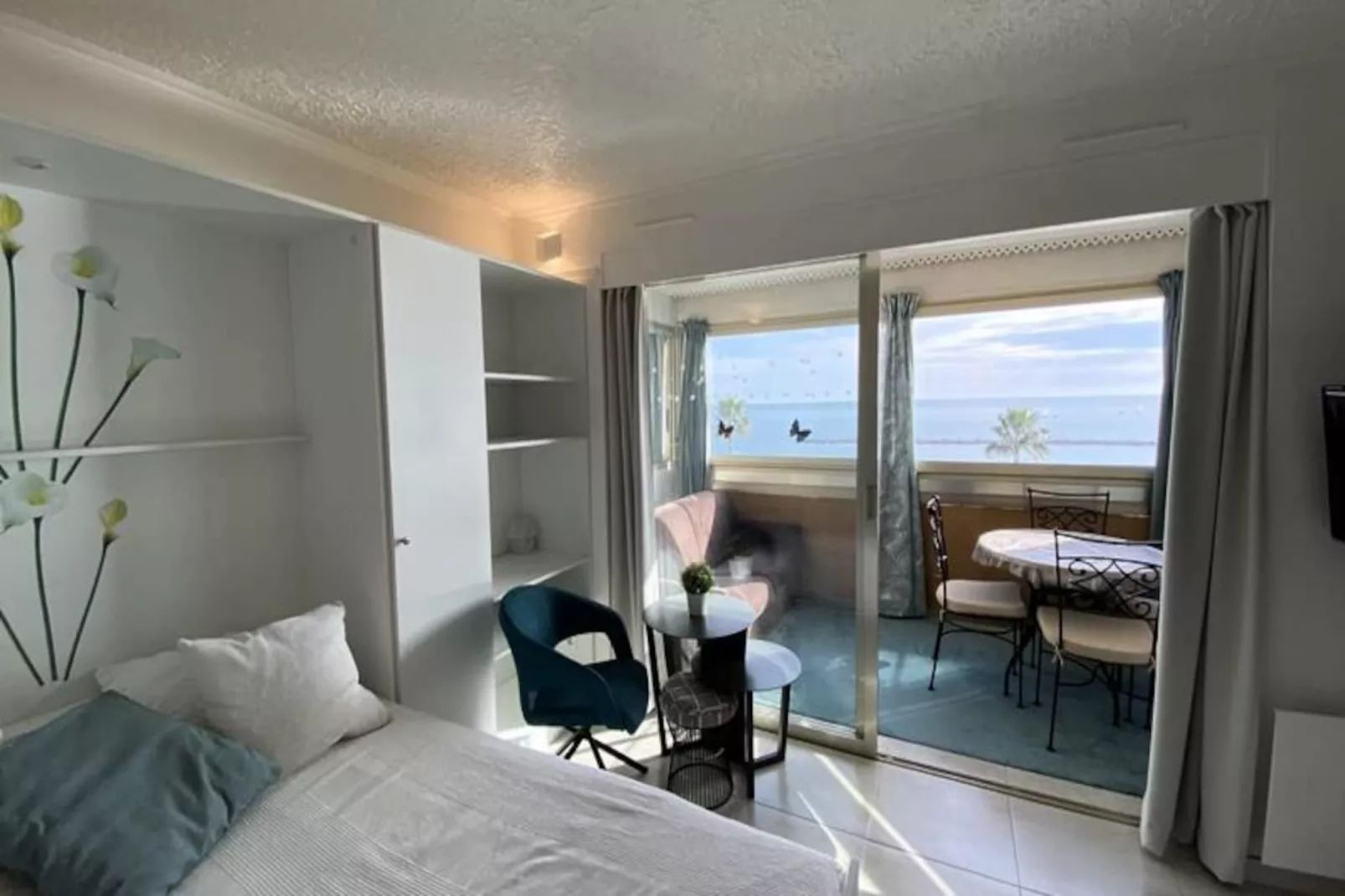 06bh - Beau Studio Face &agrave; La Mer-Image-tags.