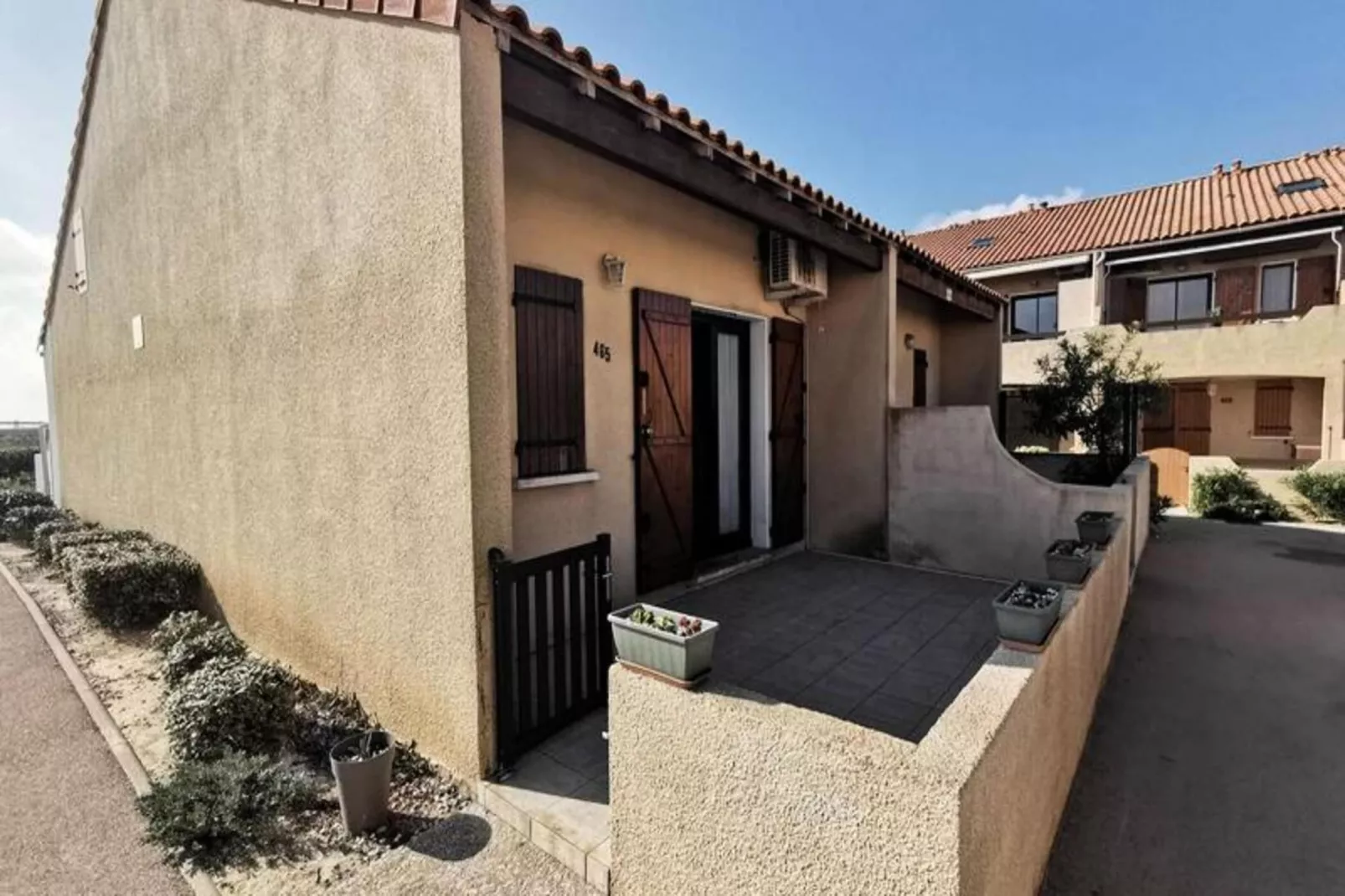 Résidence Grande Bleue-Buitenkant zomer