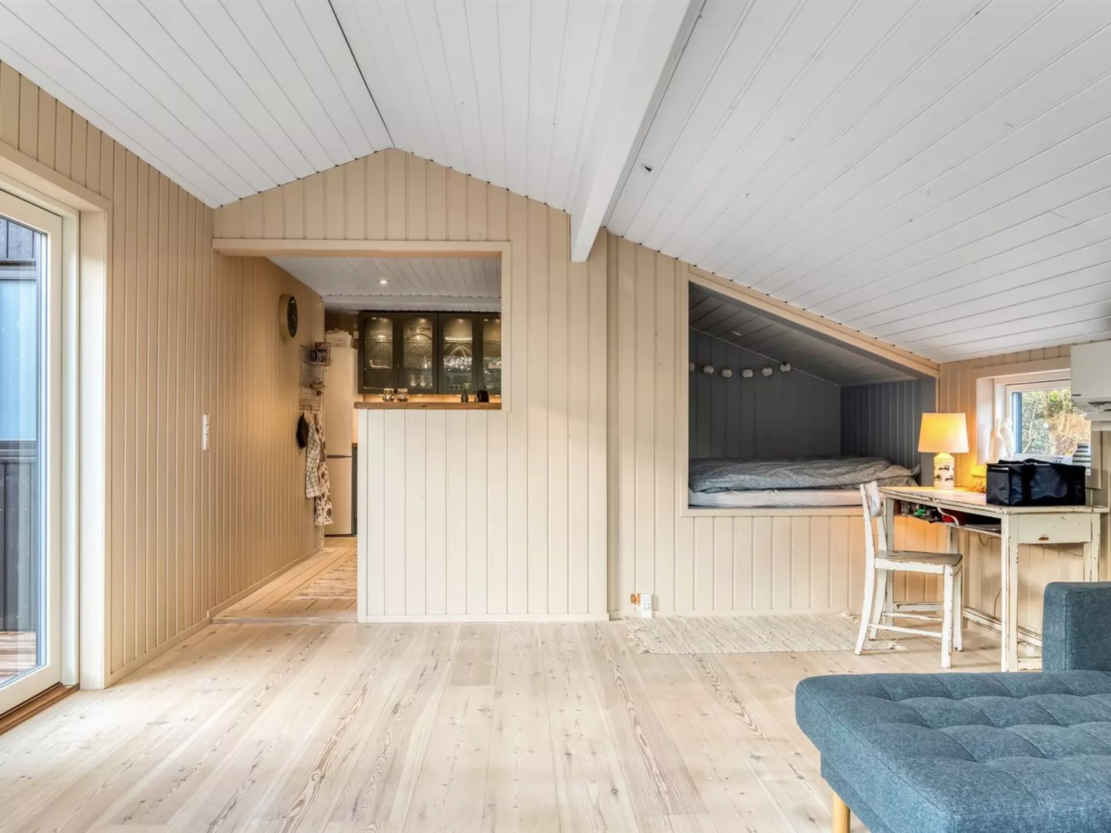 "Erja" - 600m from the sea-Binnen