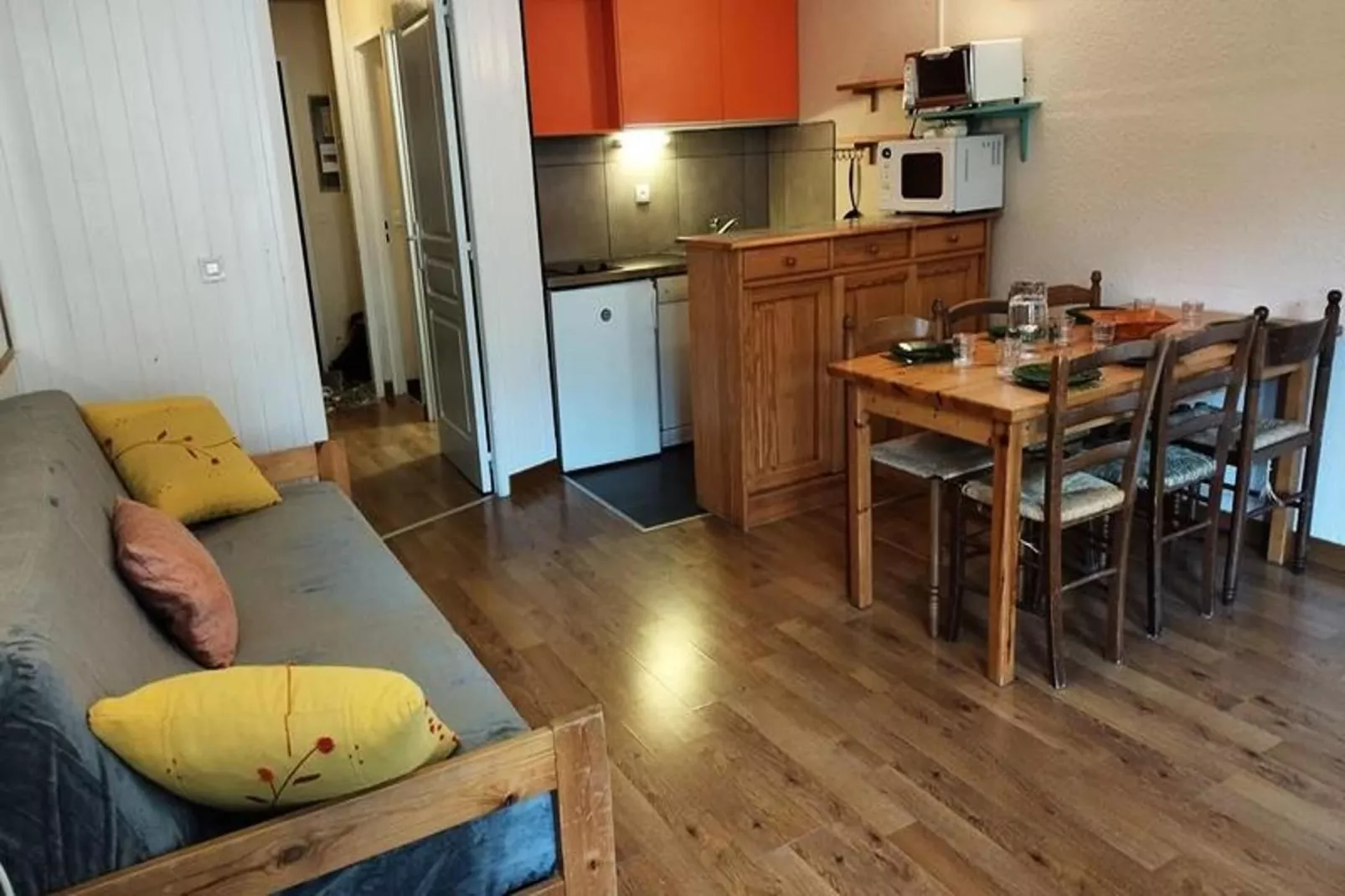 Résidence Rond-point-pistes I-Eetkamer