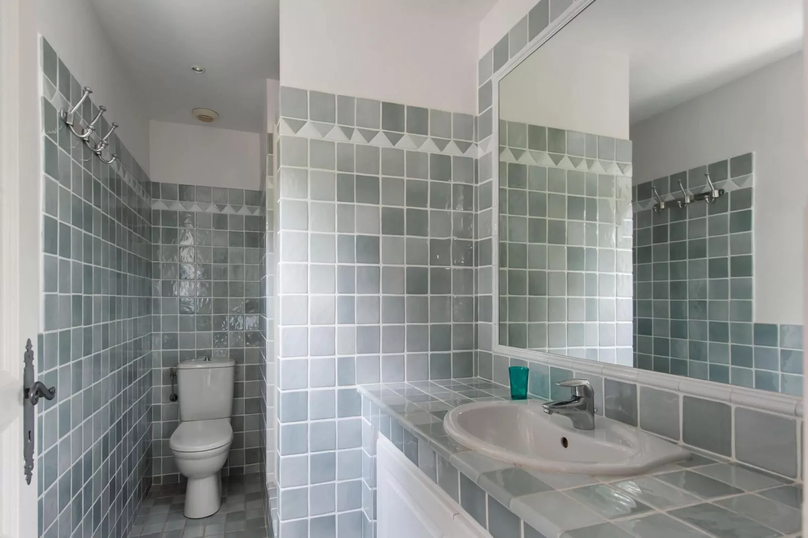 Villa petit Castellane  version 6 pers-Badkamer