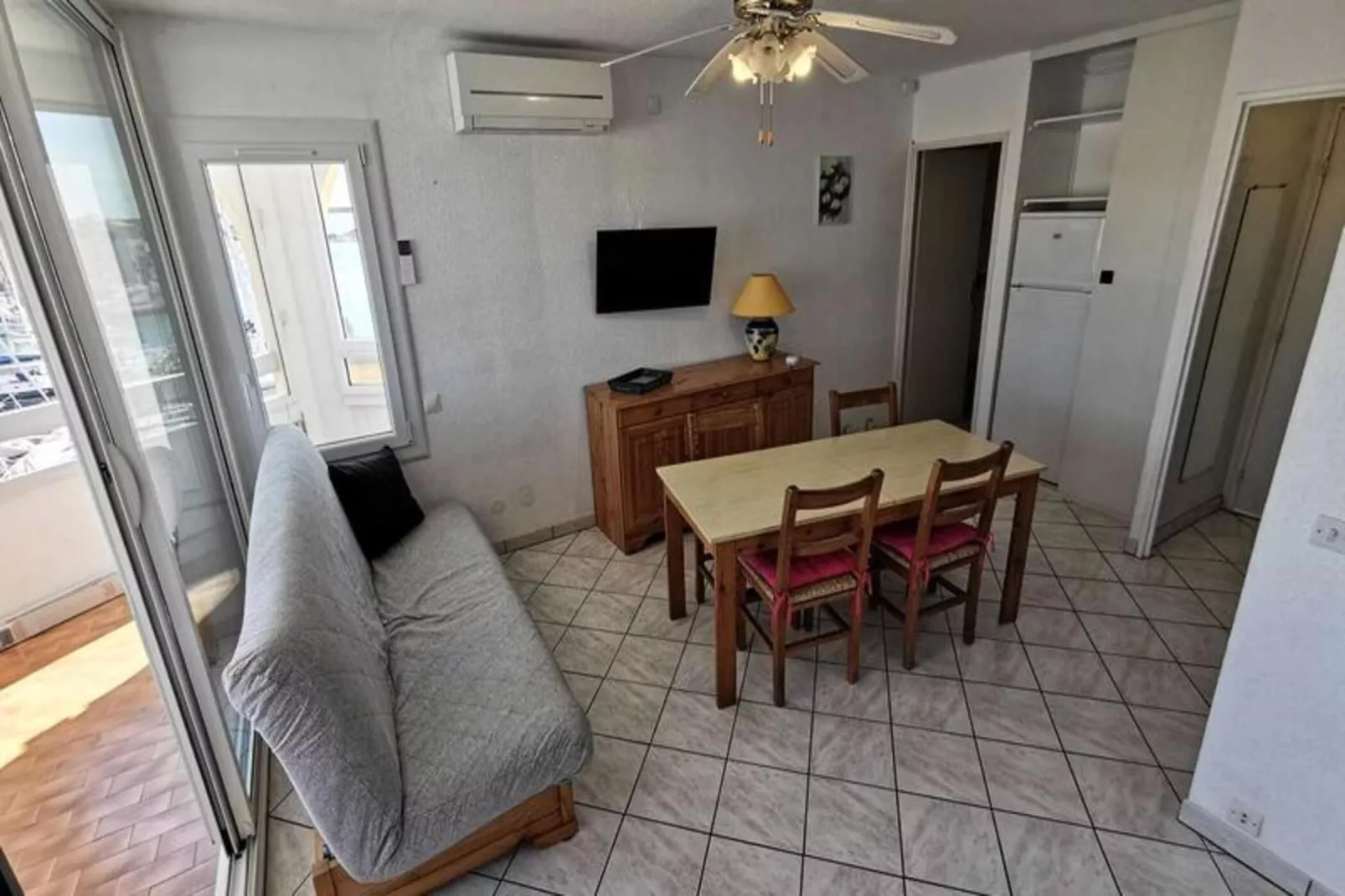 Résidence Terrasses De La Mediterranee 1-Eetkamer