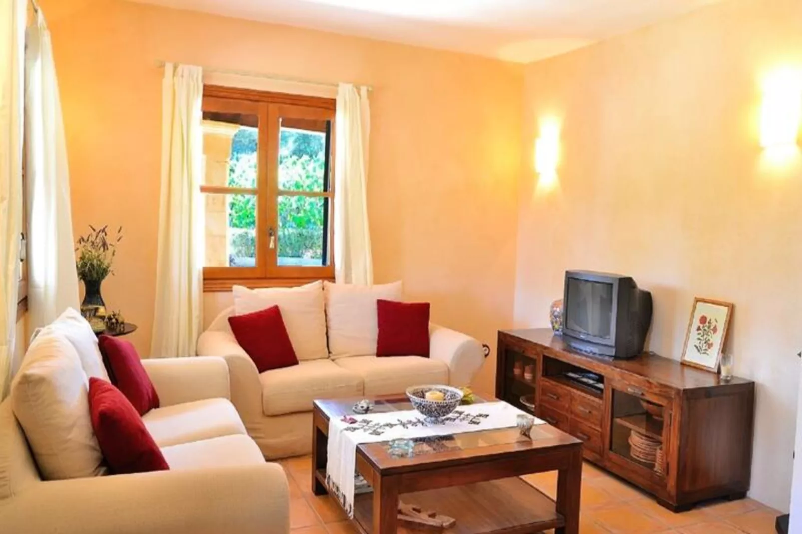 Maison à Sineu-Image-tags.