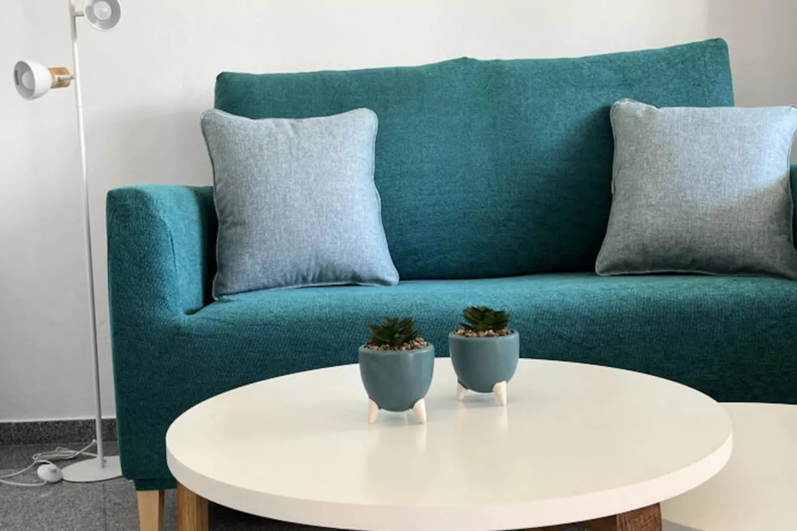 Appartements à Son Bou-Image-tags.