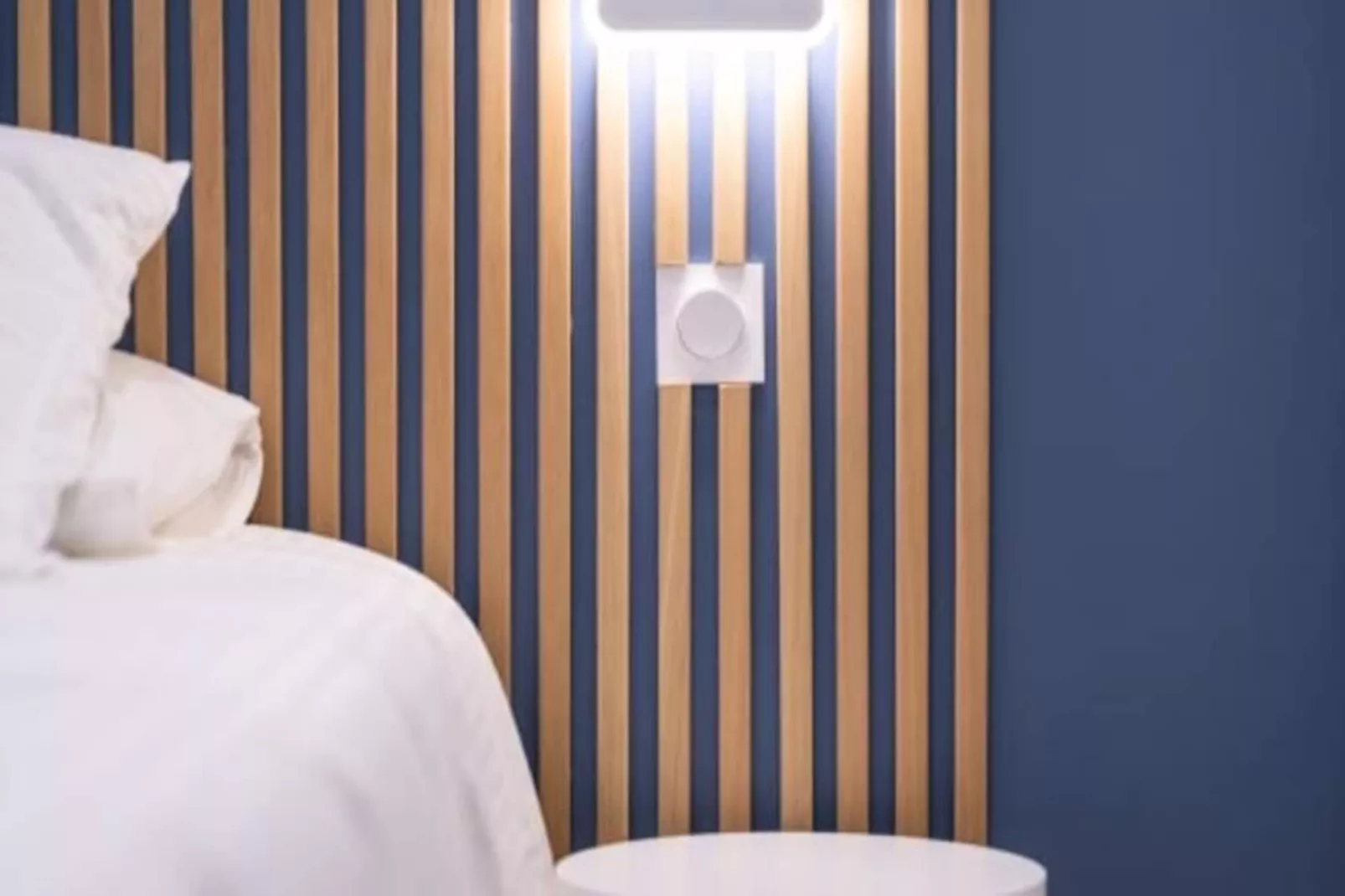 Appartement Moderne - Promenade Des Anglais à Nice-Image-tags.