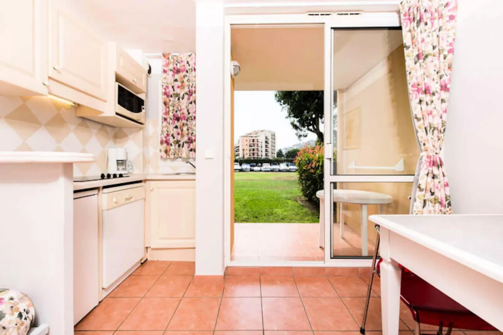 Résidence Les Rives de Cannes Mandelieu - maeva Particuliers-Image-tags.