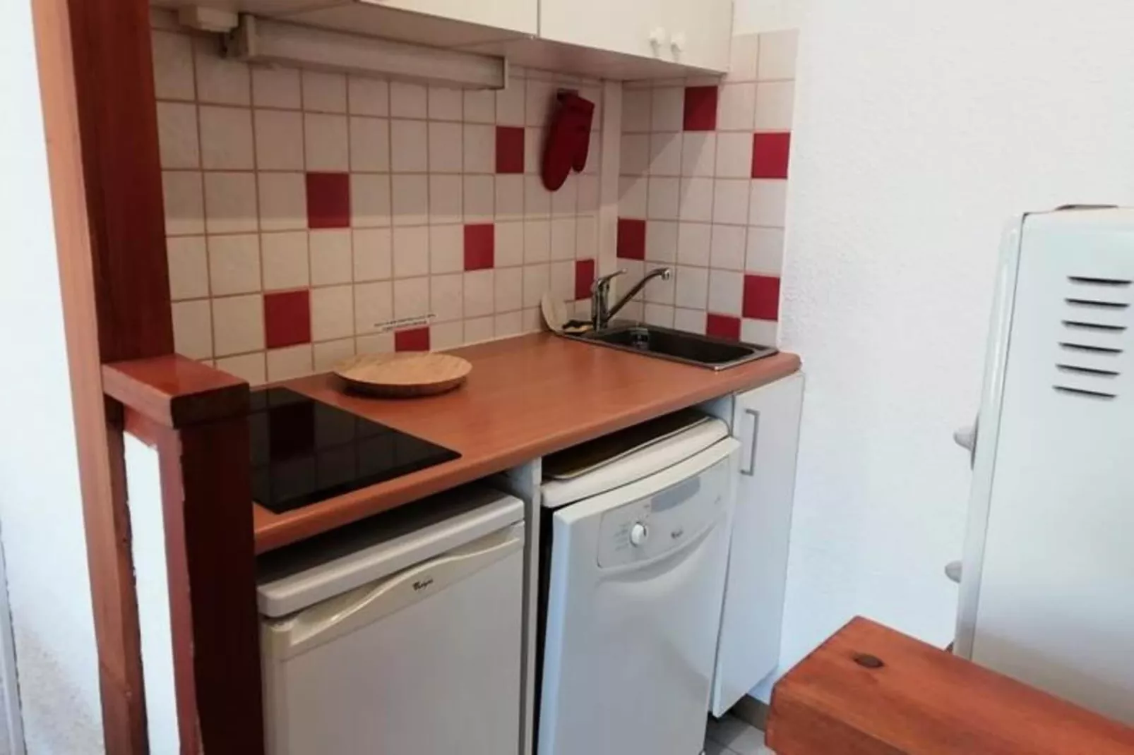 Résidence St Pierre B9-Buitenkant zomer