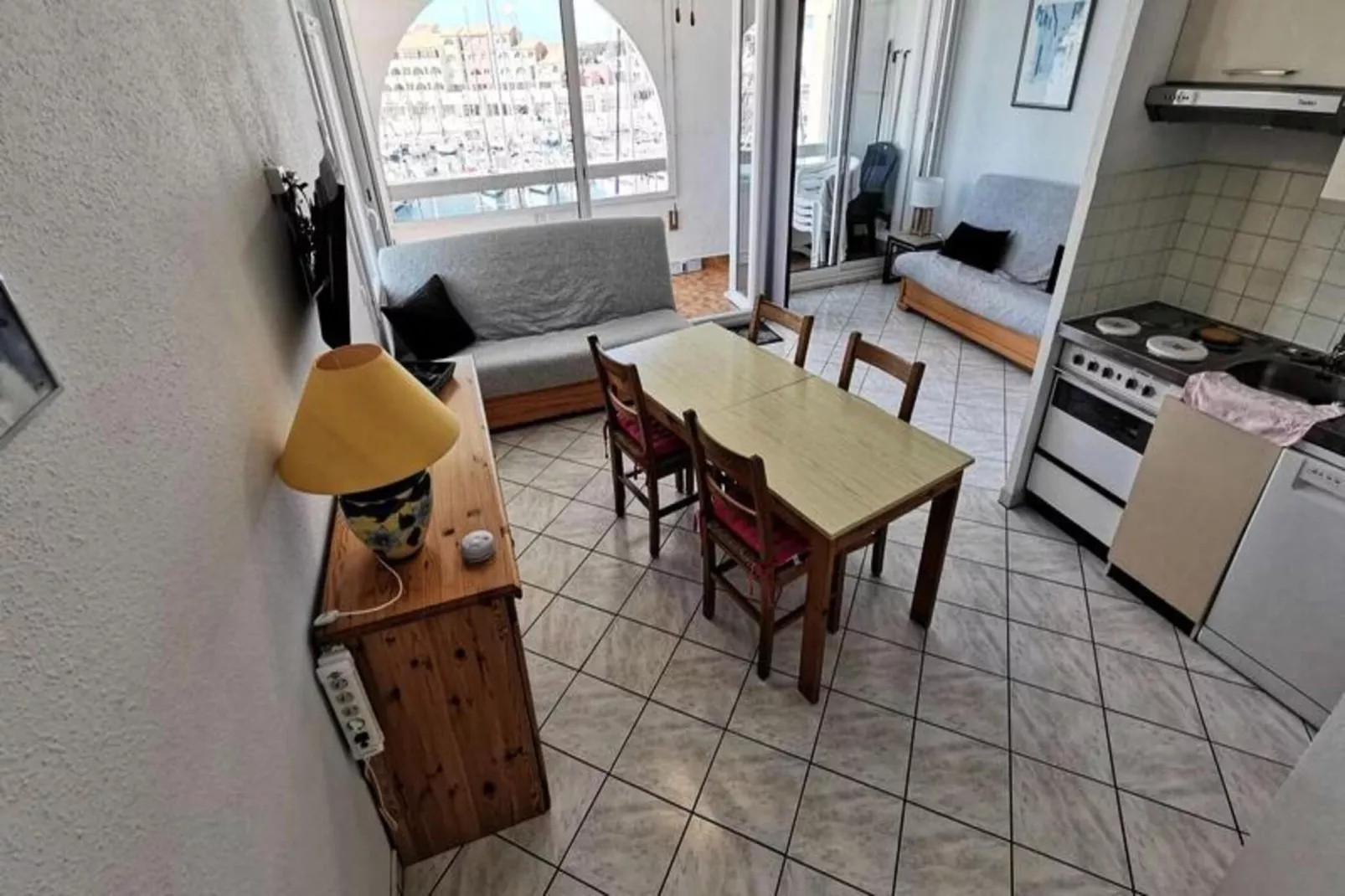 Résidence Terrasses De La Mediterranee 1-Eetkamer