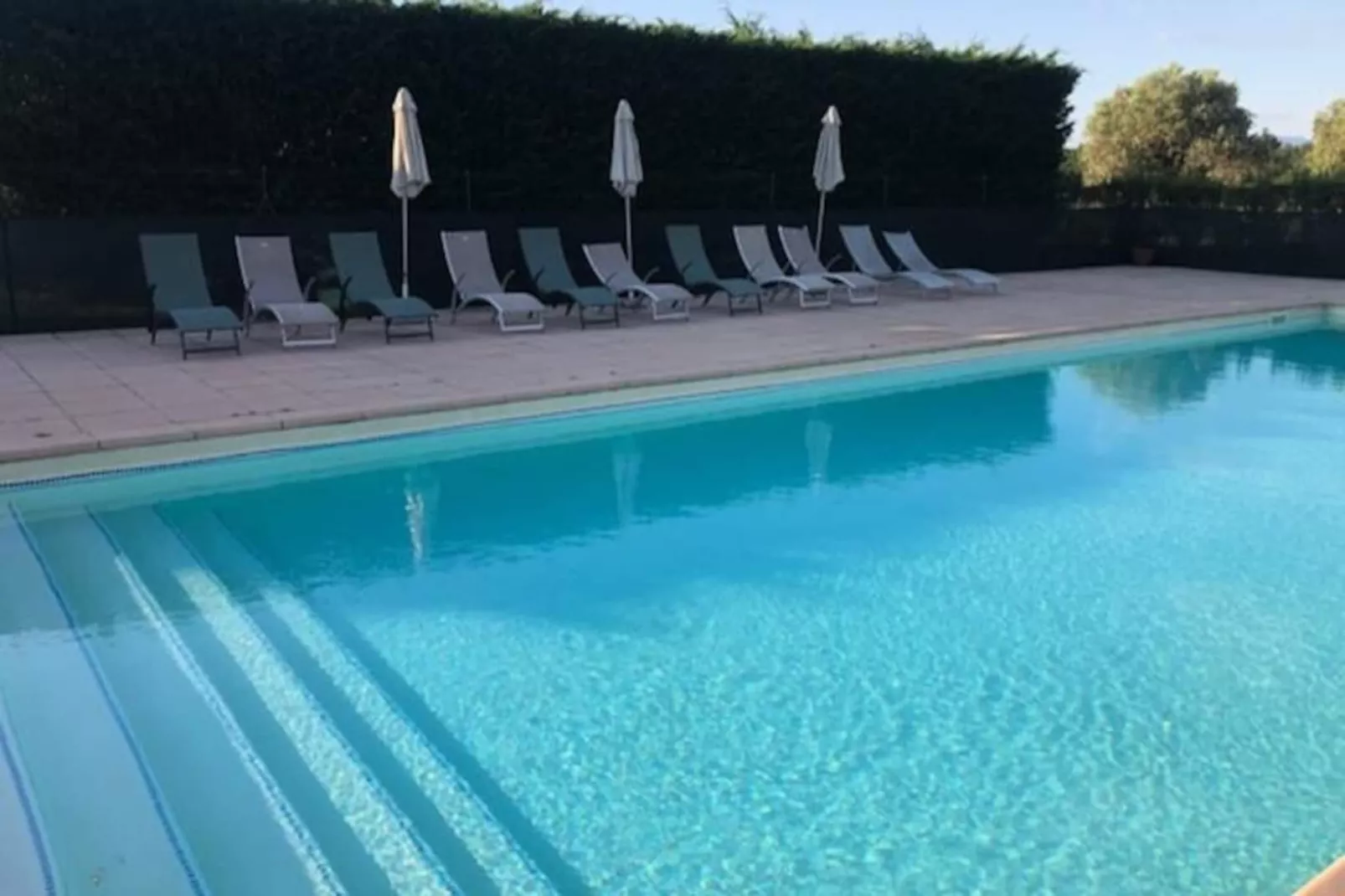 04b2 : Beau Studio Dans Un Mas Proven&ccedil;al - Piscine-Image-tags.