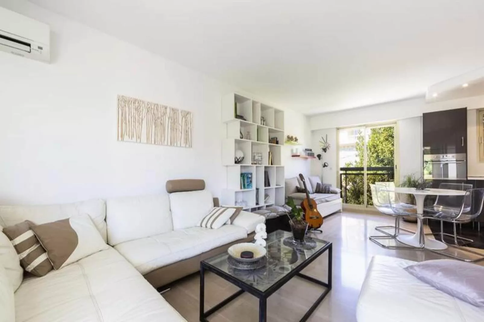 Résidence Coup De Coeur Id&eacute;al Congres Et Vacances ❤live In Villa Parador❤-Buitenkant zomer