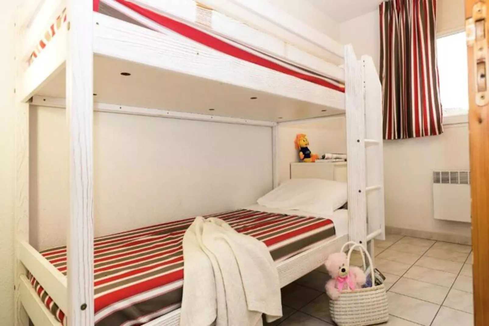 Résidence Odalys Le Domaine des Hauts de Salavas***-Image-tags.