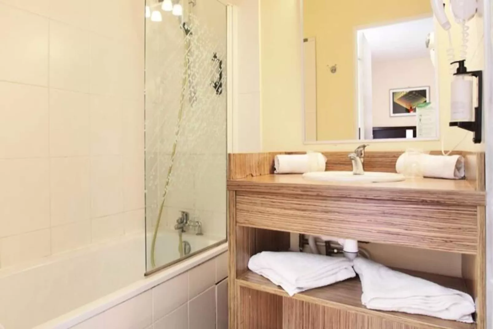 Appart'Hôtel Odalys L'Atrium***-Image-tags.