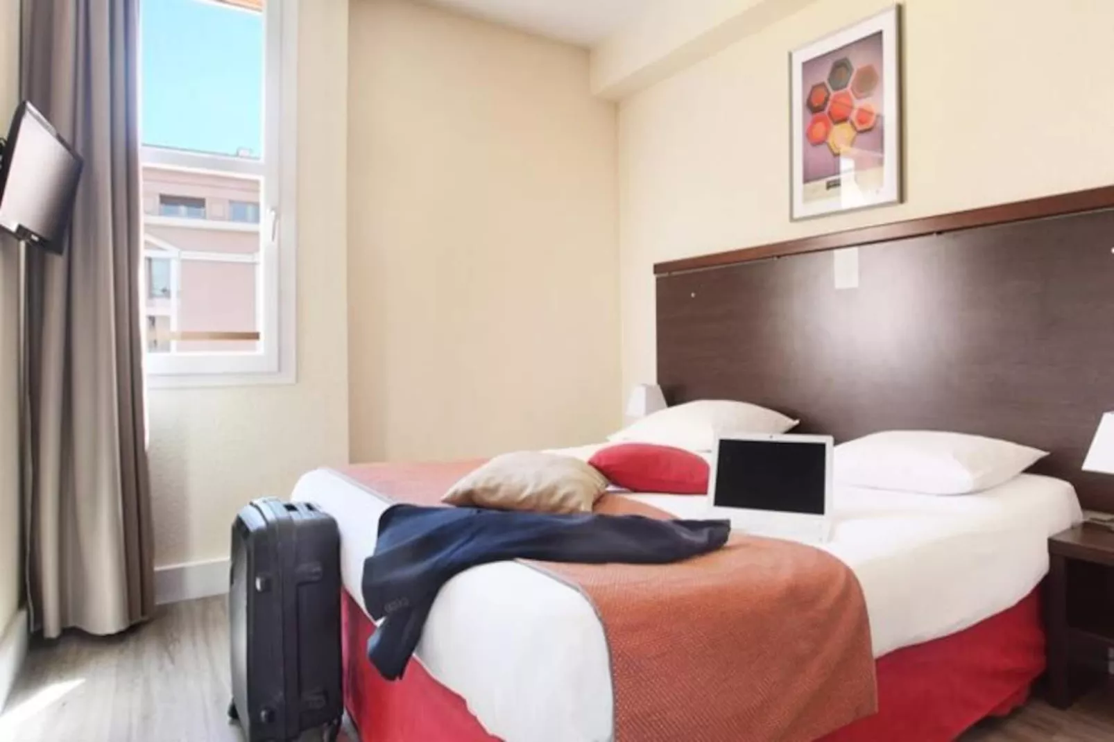 Appart'Hôtel Odalys L'Atrium***-Image-tags.