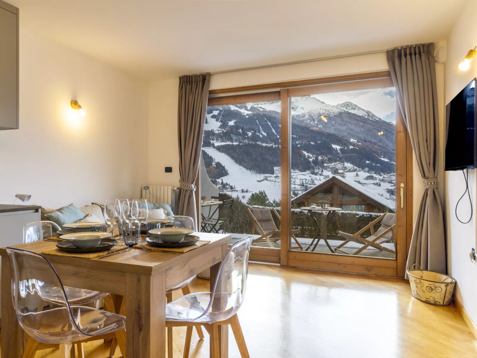 Baita Bucaneve-Binnen