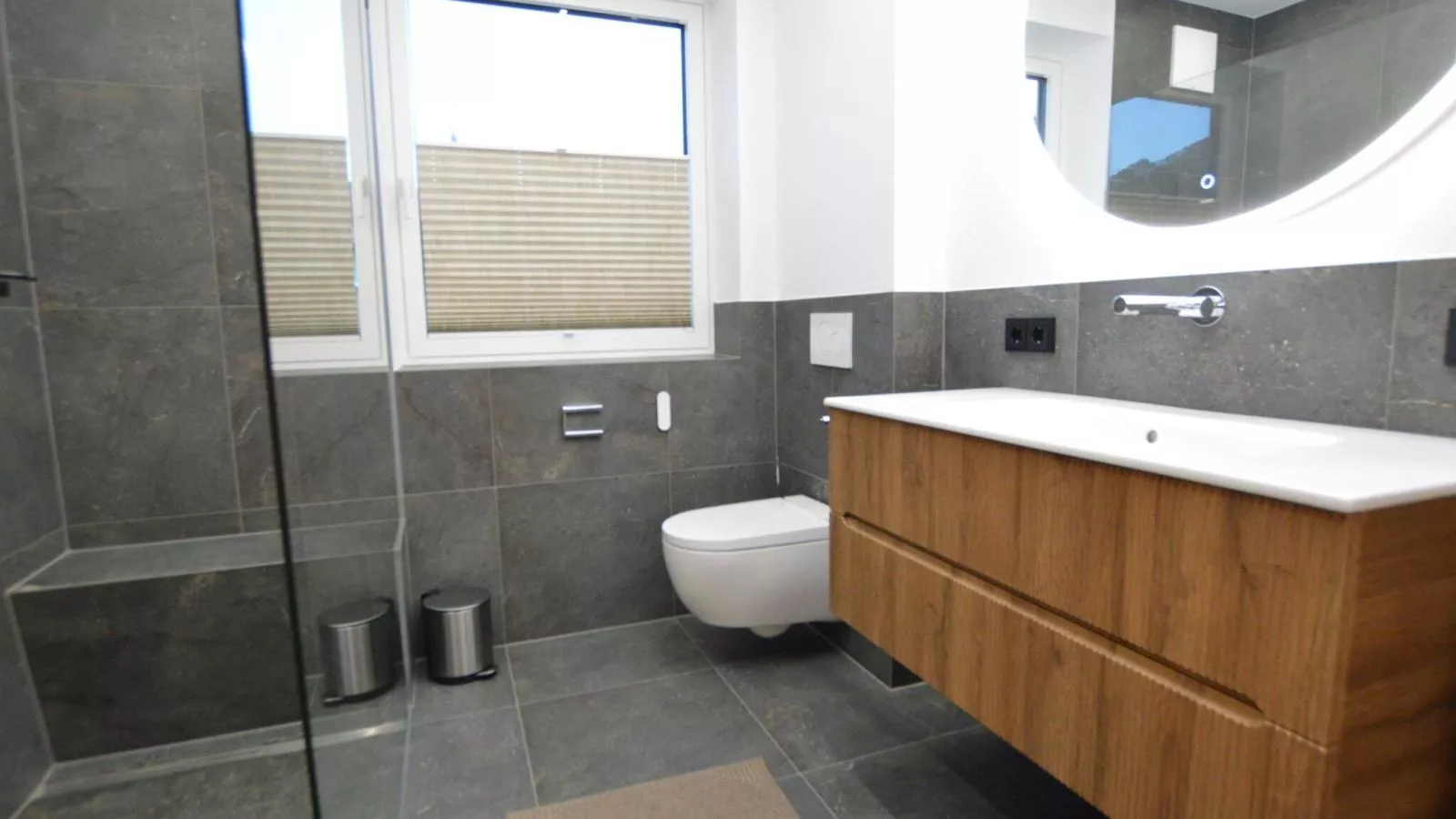 Bruggerheim-Badkamer