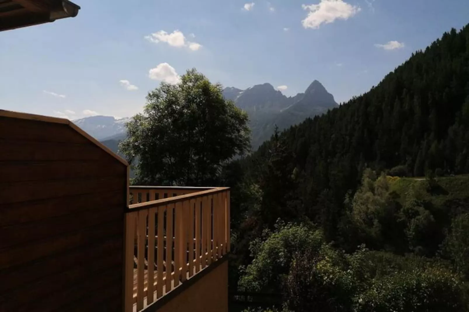 Chalet Olympic-Image-tags.