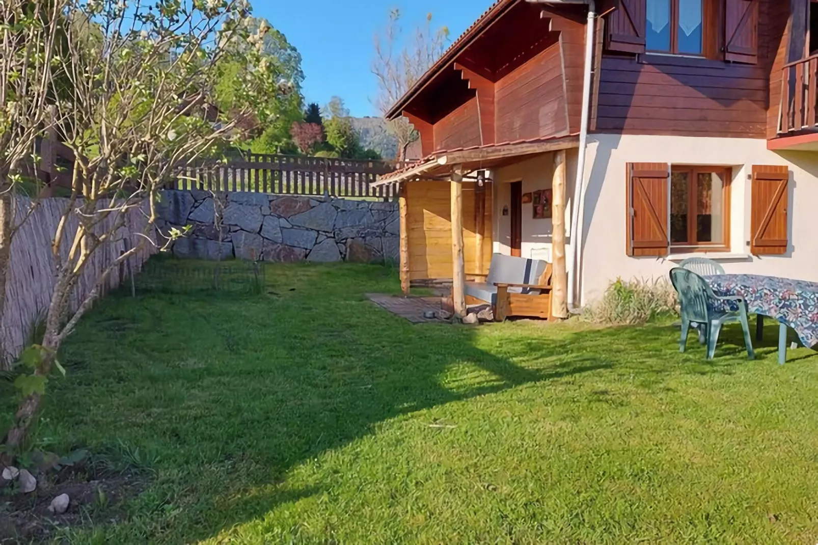 Appartement L'herrison - Saint-Maurice-sur-Moselle-Buitenkant zomer