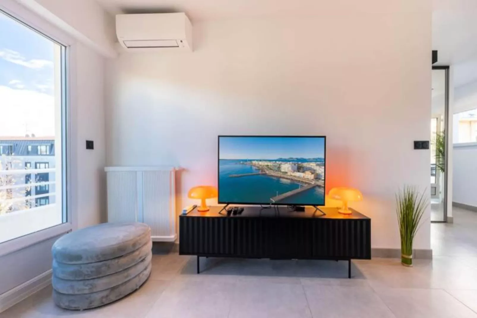 06az - Appartement Avec Terrasse 10min Du Palais-Image-tags.