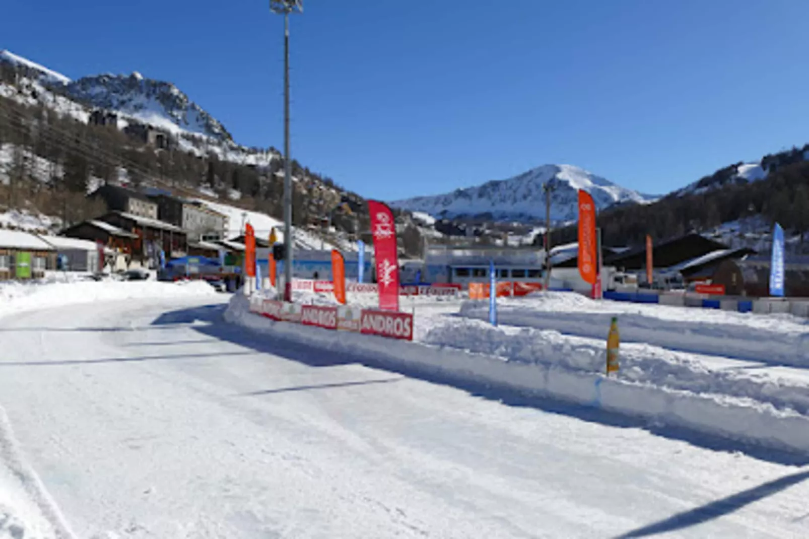 Résidence Primeveres 504-Buitenkant zomer