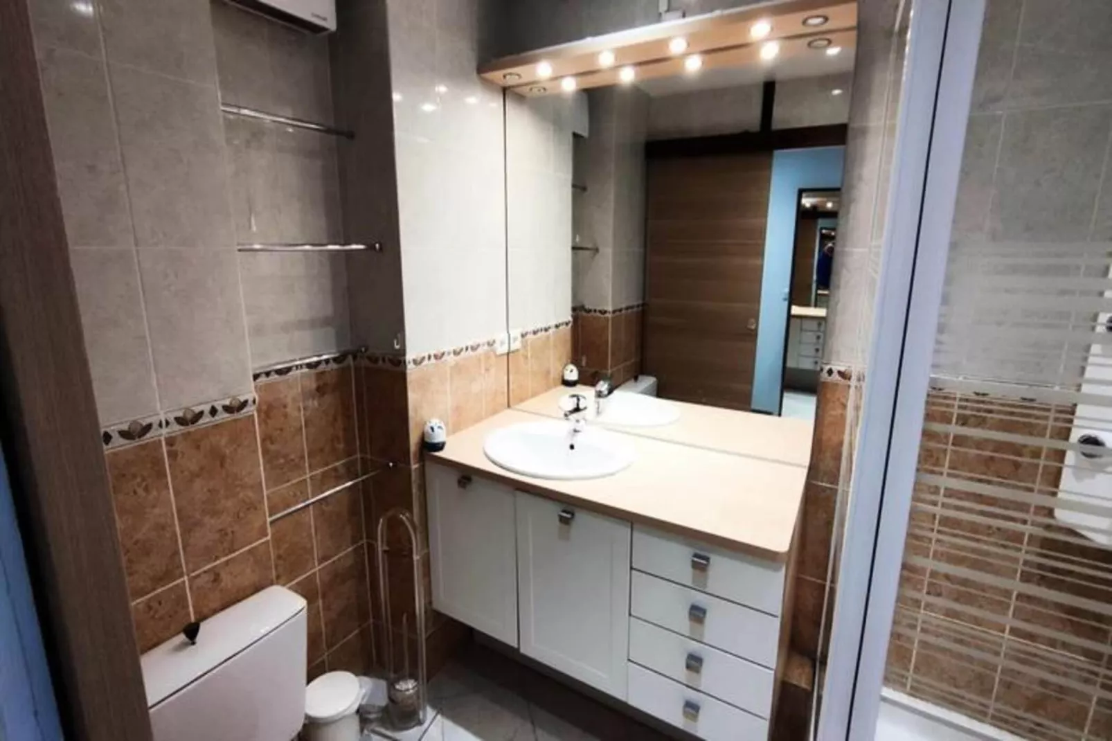 Résidence Vermeil D10-Buitenkant zomer