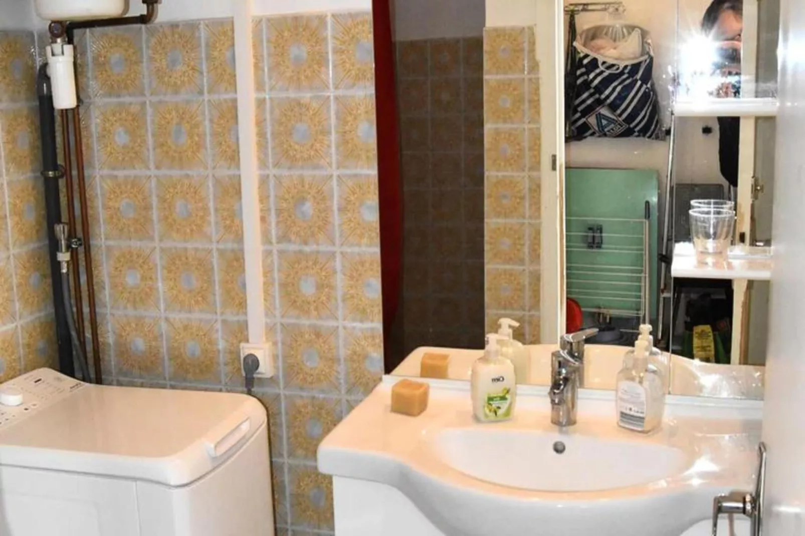 Résidence Les Candeilleres-Badkamer