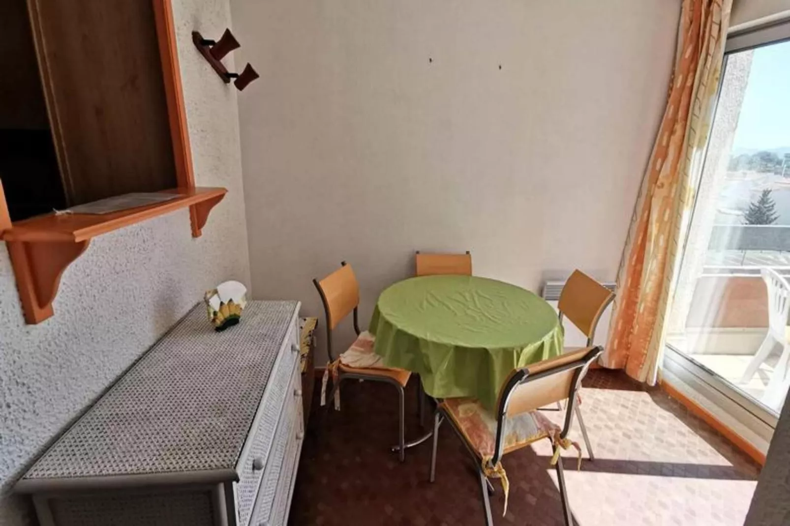 Residence De La Plage-Eetkamer