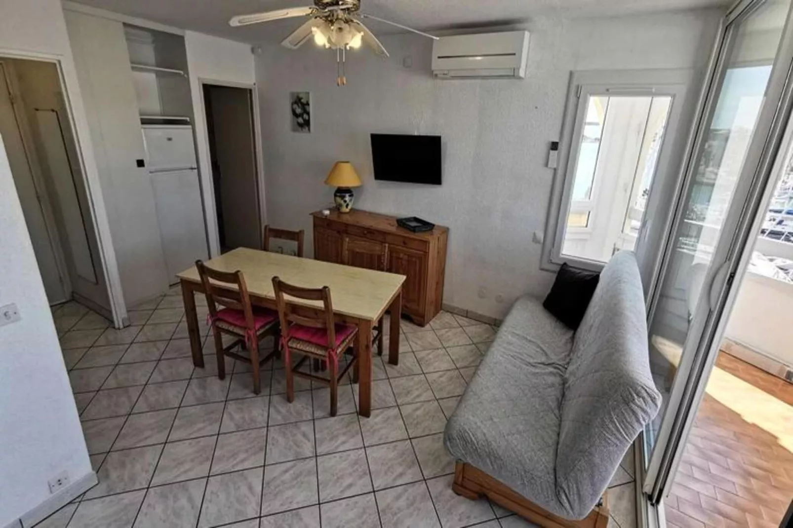 Résidence Terrasses De La Mediterranee 1-Eetkamer