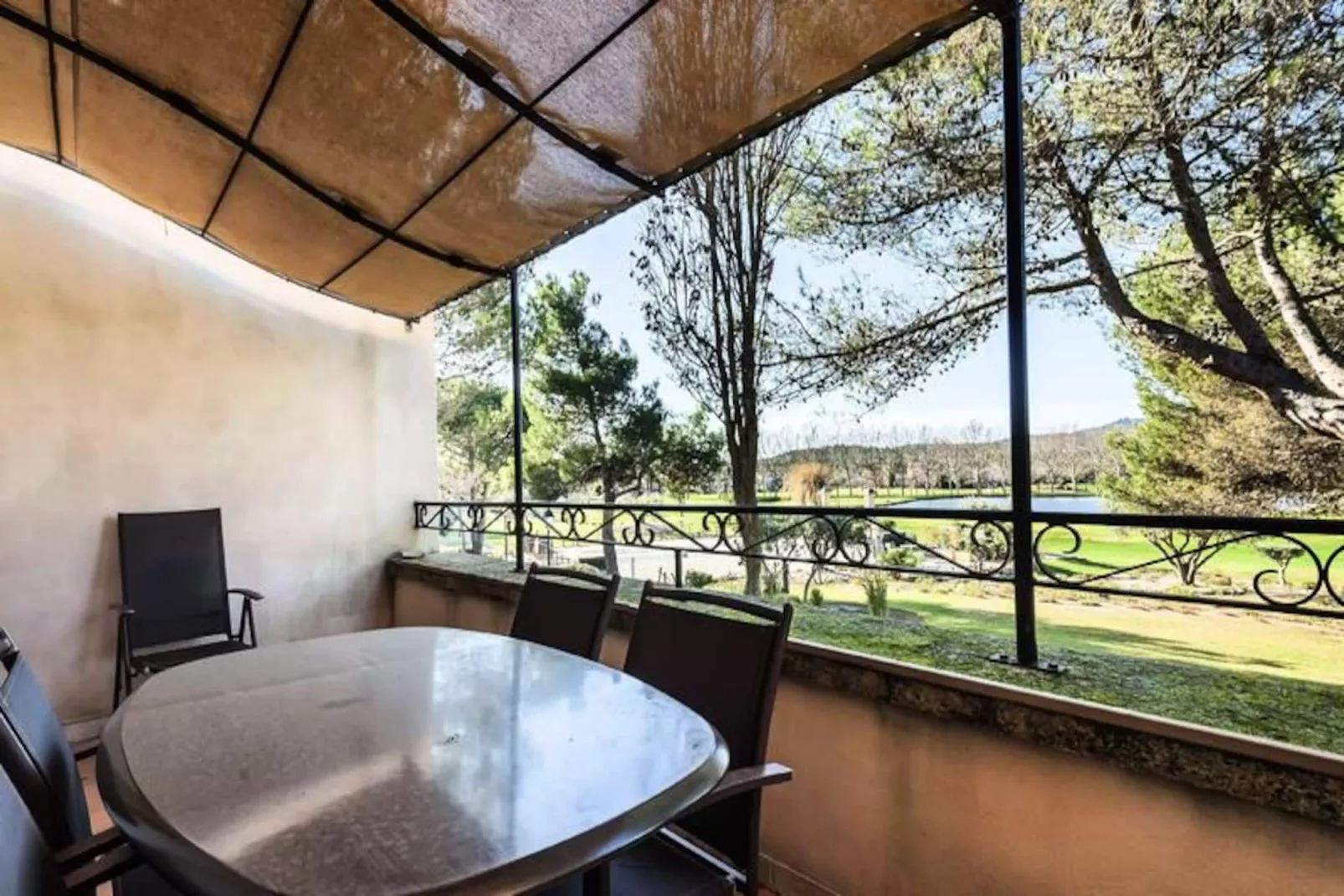 Résidence Hôtel du Golf de Pont Royal - maeva Home-Image-tags.