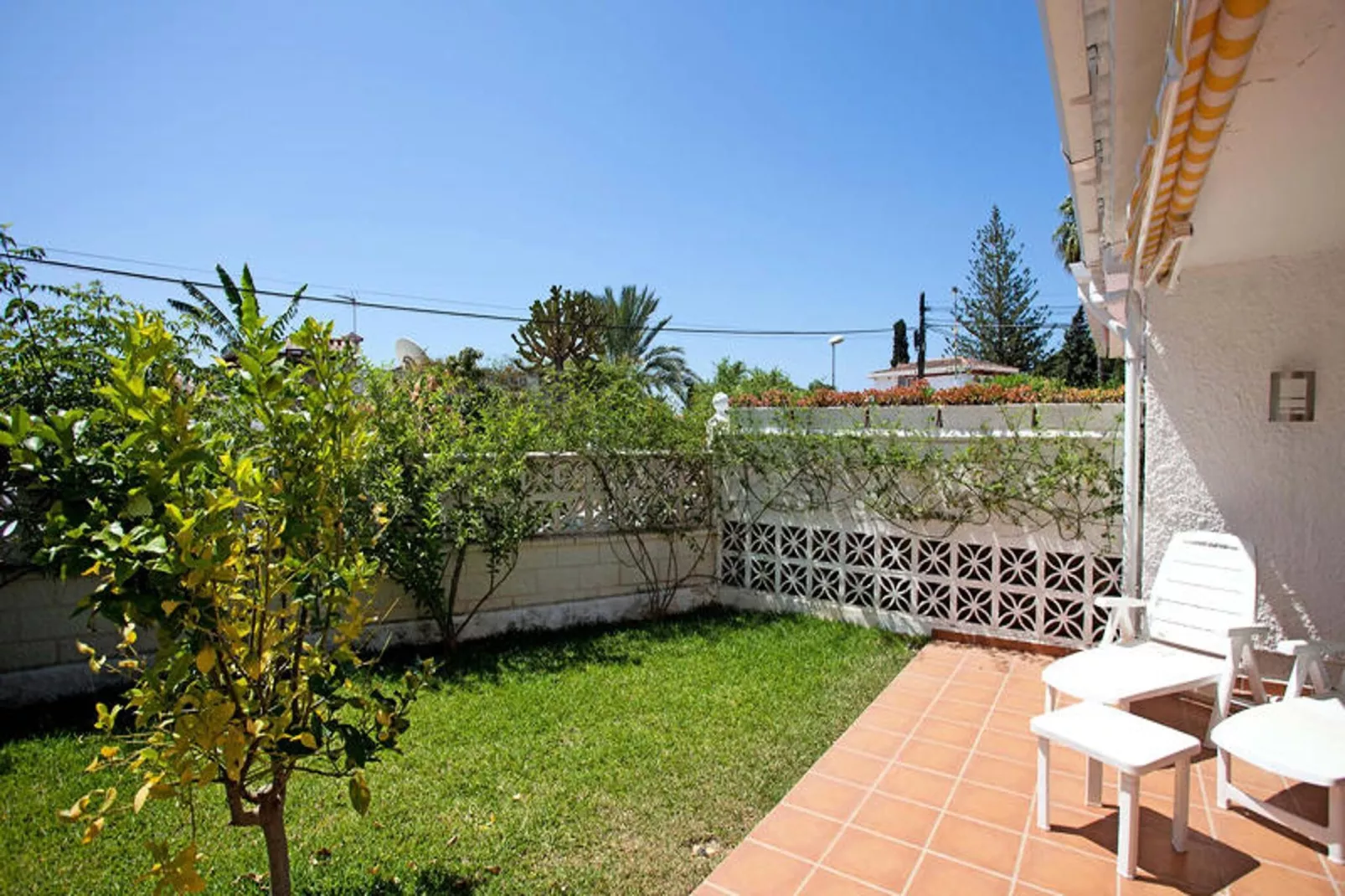 Maison à Marbella-Tuinen zomer