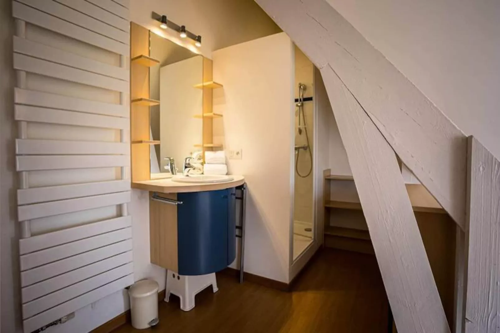 Maison à Perros-Guirec-Image-tags.