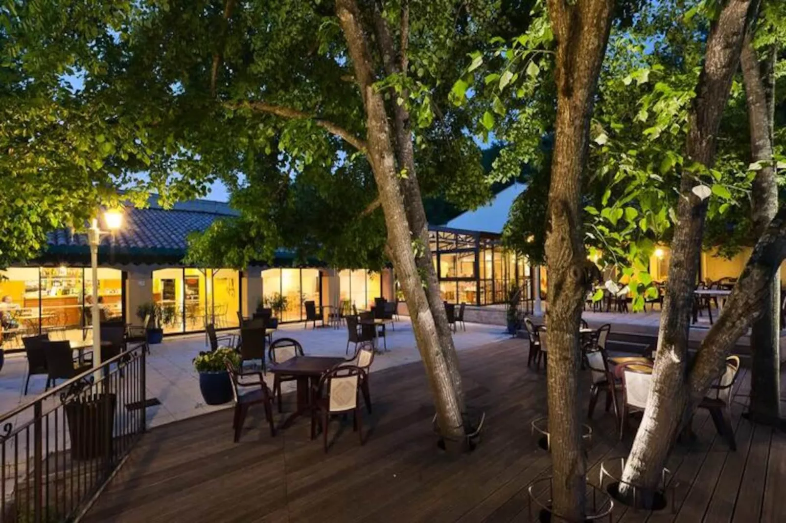 Résidence Domaine de Château Laval *** - Vacances Bleues