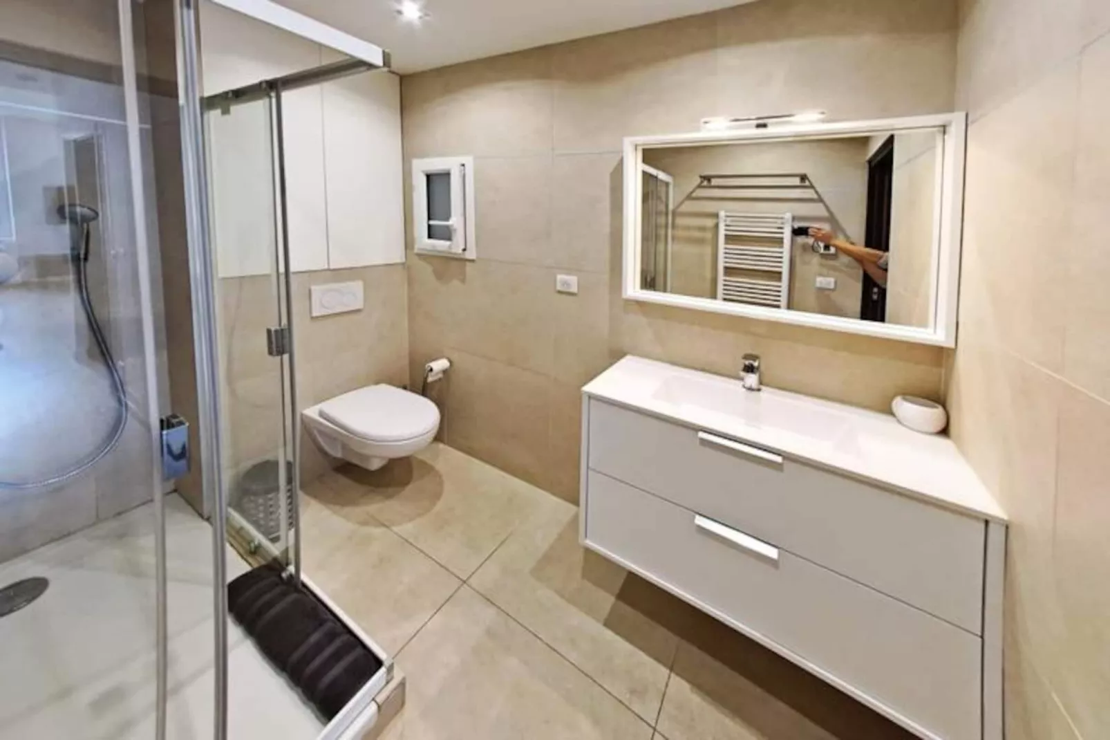 Cosy Appartement 2 Pcs - Centre Cannes - Croisette &agrave; 1 Mn - Olam Properties-Image-tags.