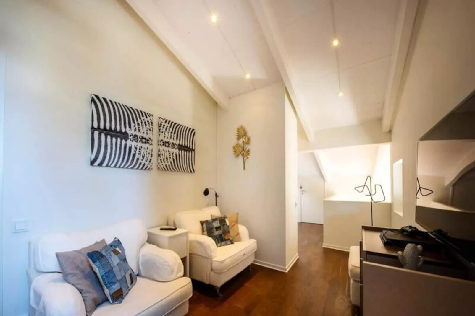 06v - Belle Villa - Jacuzzi - Piscine - Tennis-Image-tags.