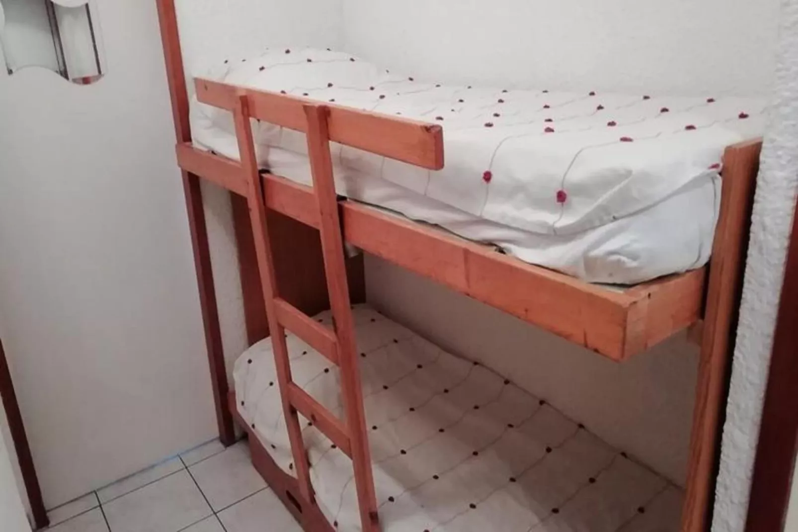 Résidence St Pierre B9-Buitenkant zomer