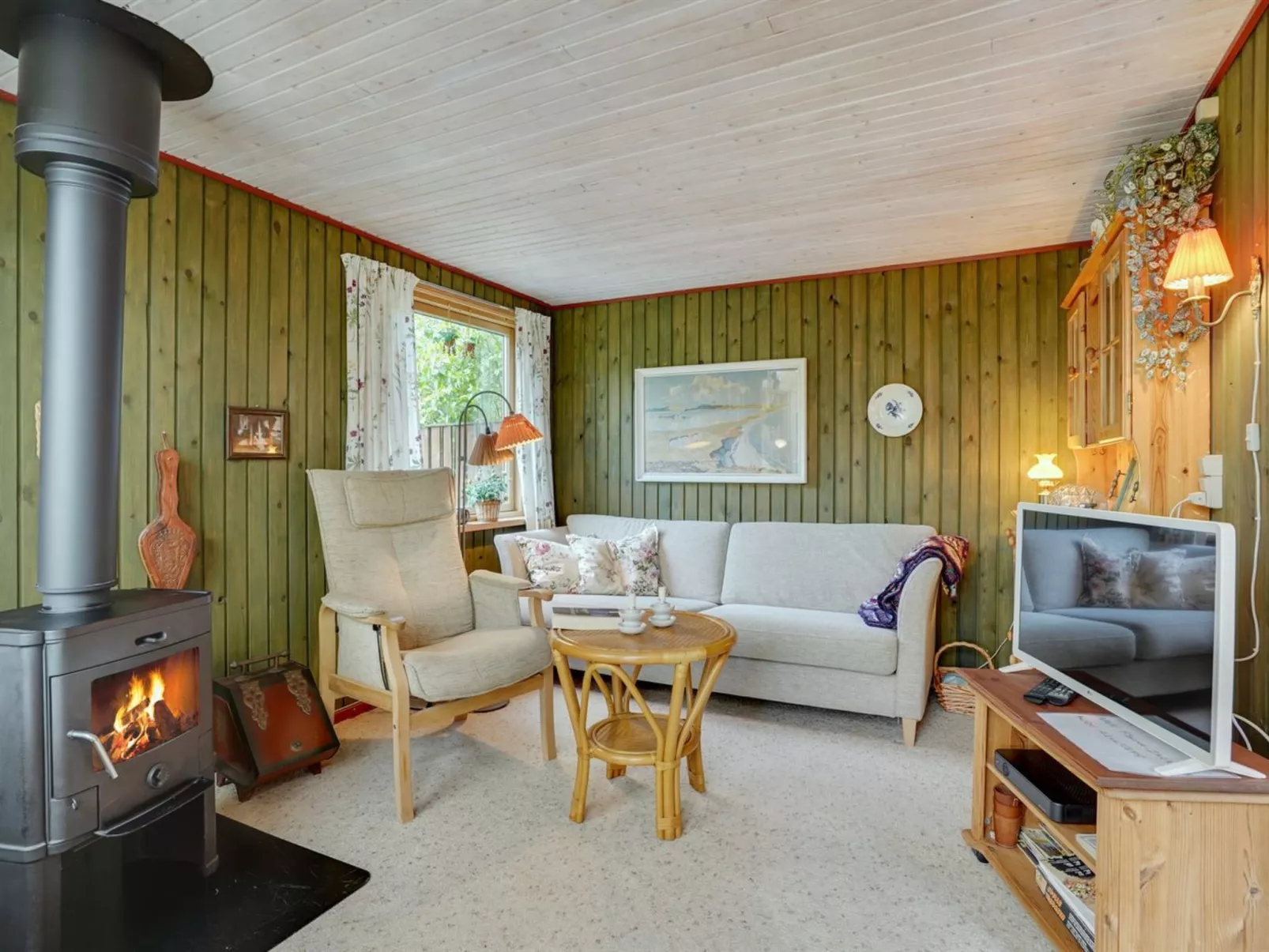 "Kaarina" - 550m from the sea-Binnen