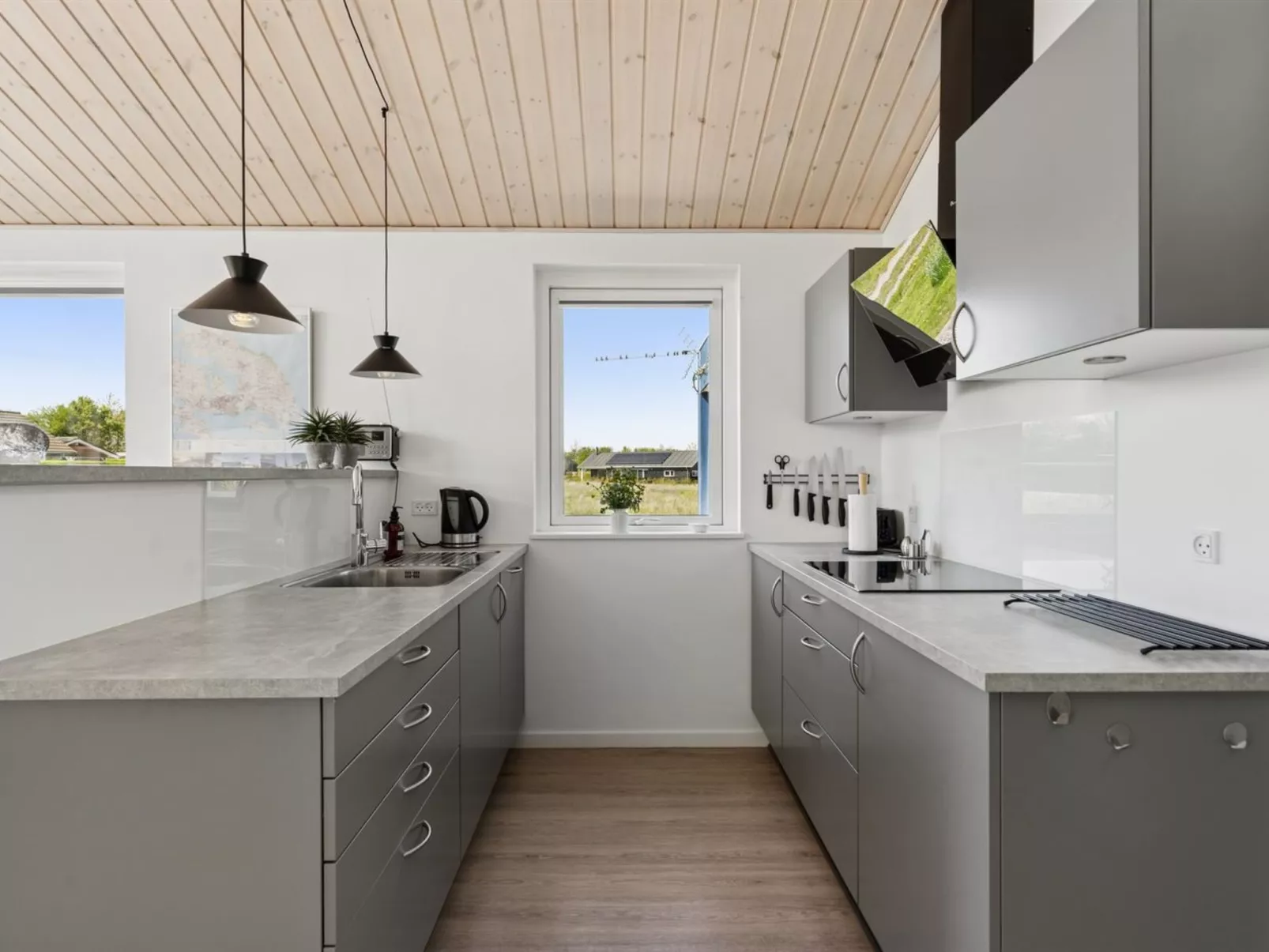 "Snari" - 700m from the sea-Binnen