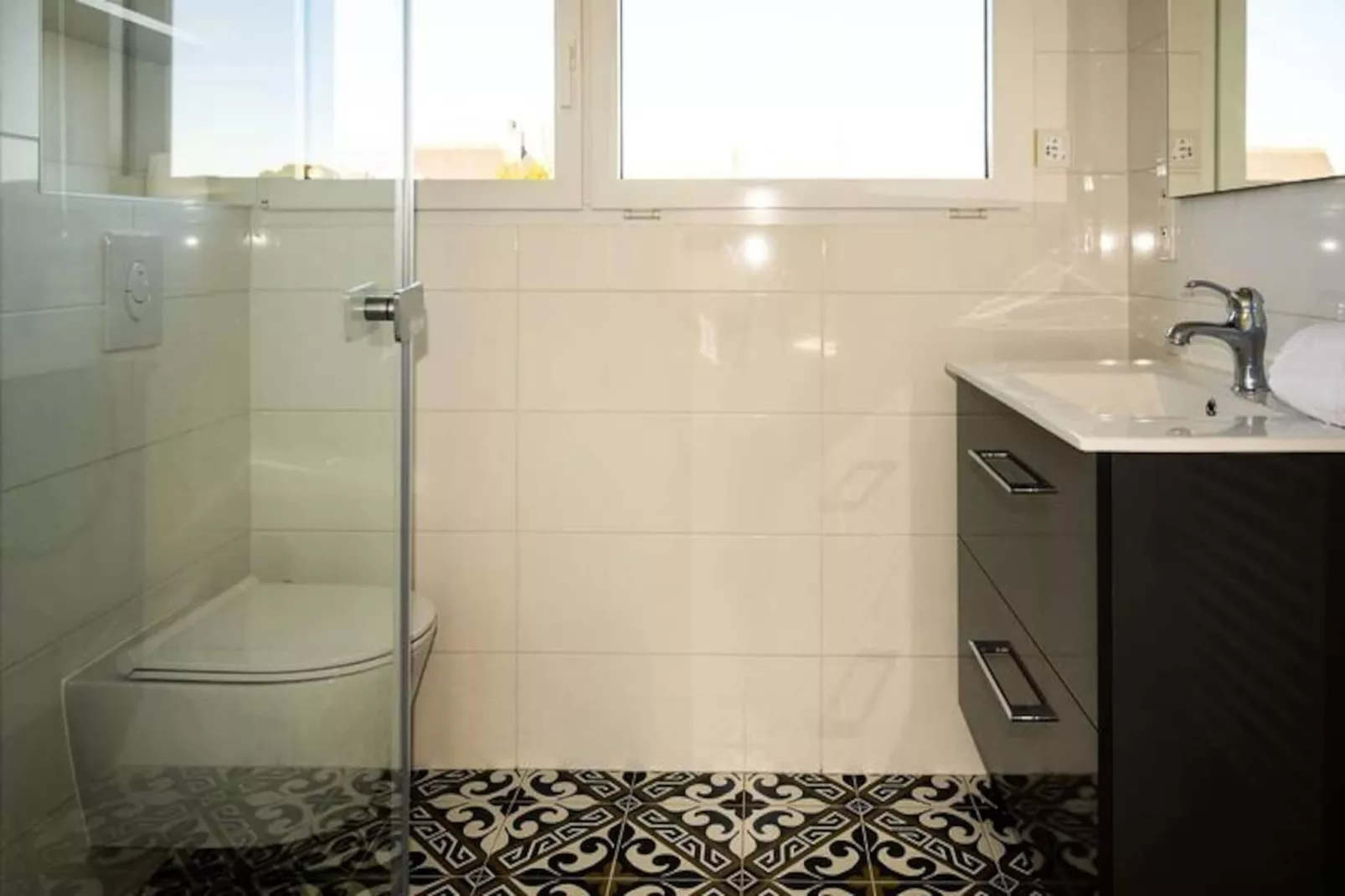 Maison à Perros-Guirec-Image-tags.