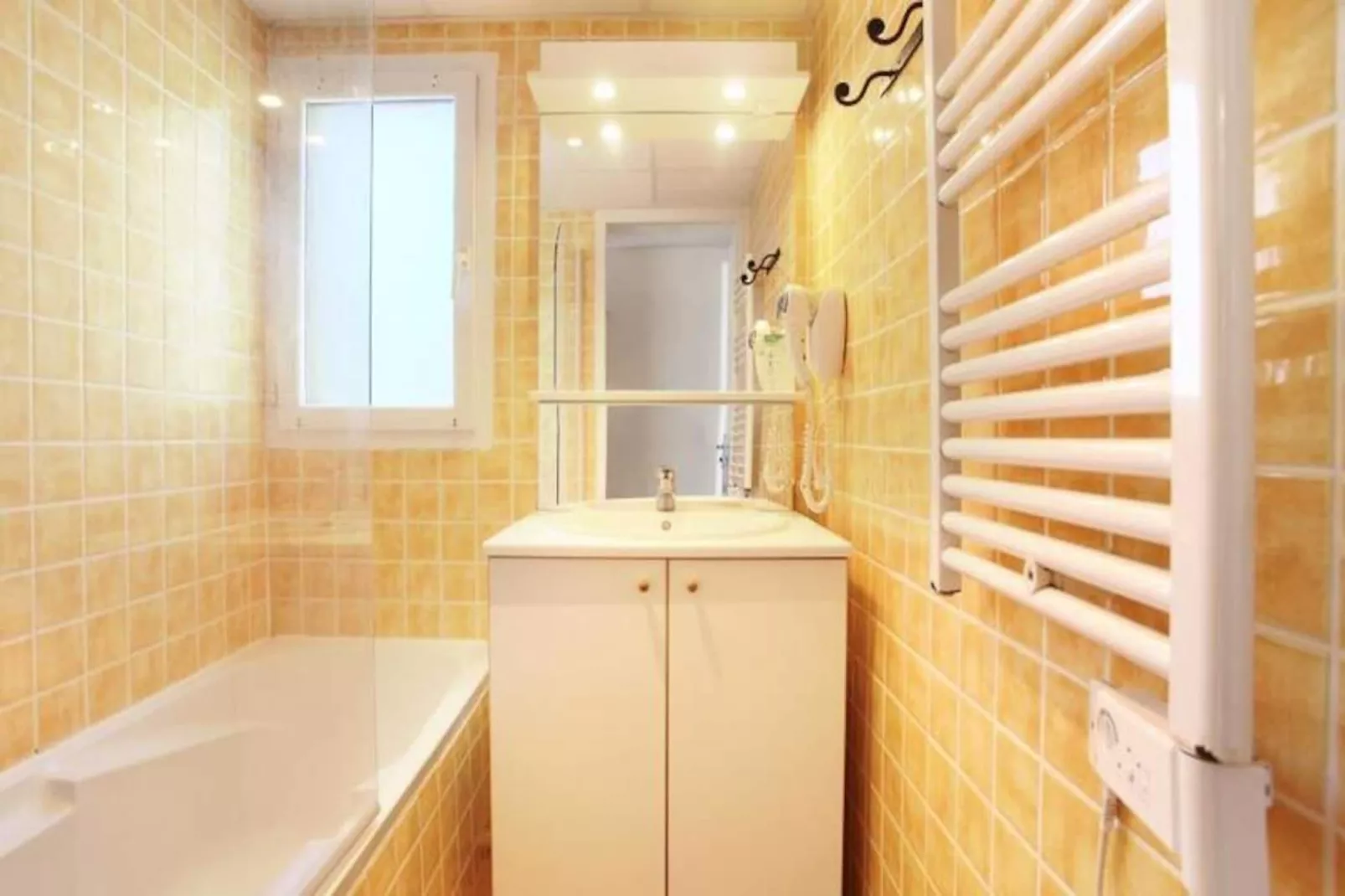 Résidence Odalys La Licorne de Haute Provence***-Image-tags.